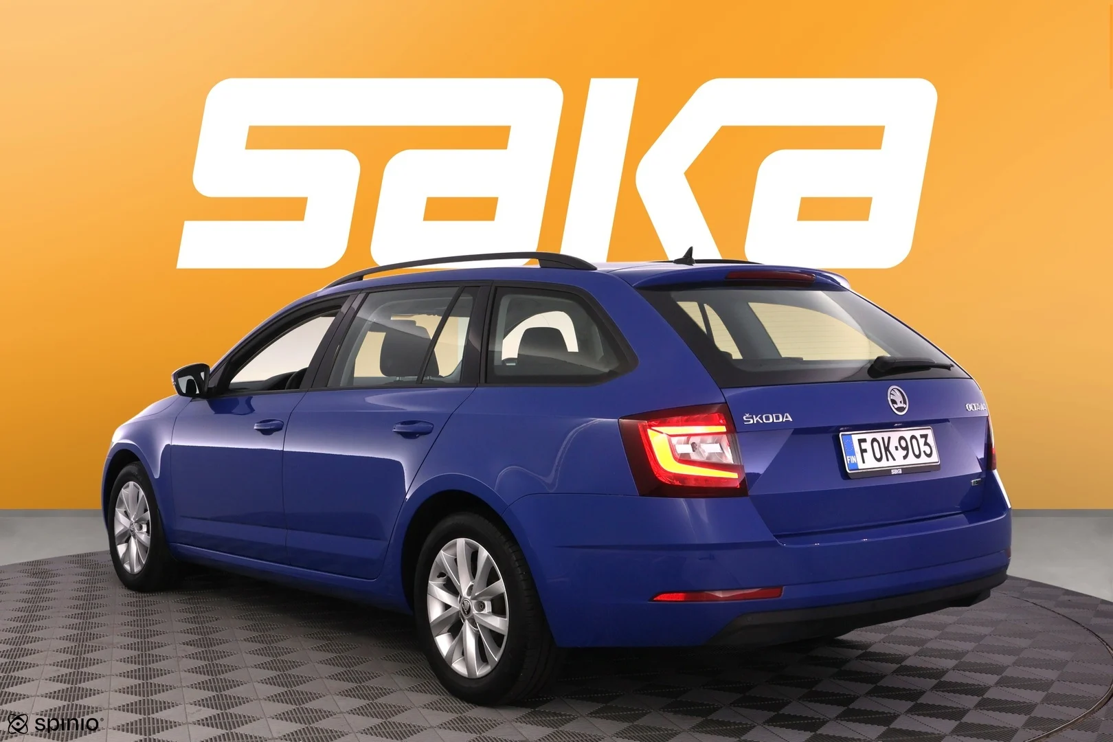 Car Image - 4mv3Q1yeTFqBVsqpX577kL