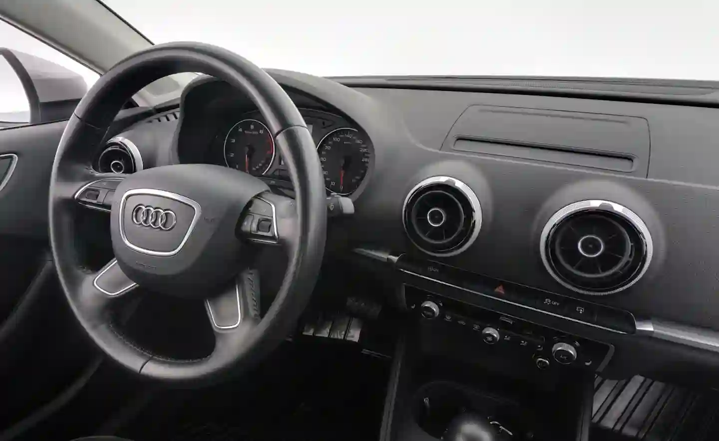 Car Image - 4J98frj5T2w5biM2U8tHGp