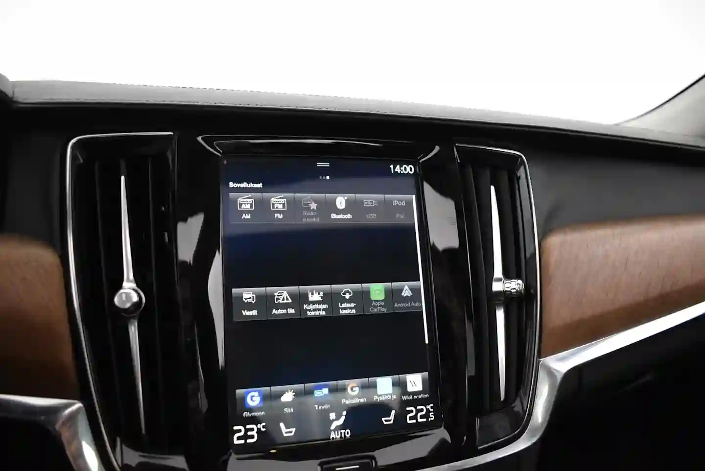 Car Image - 44kxJzRqzvbMQyrDeUxTIZ