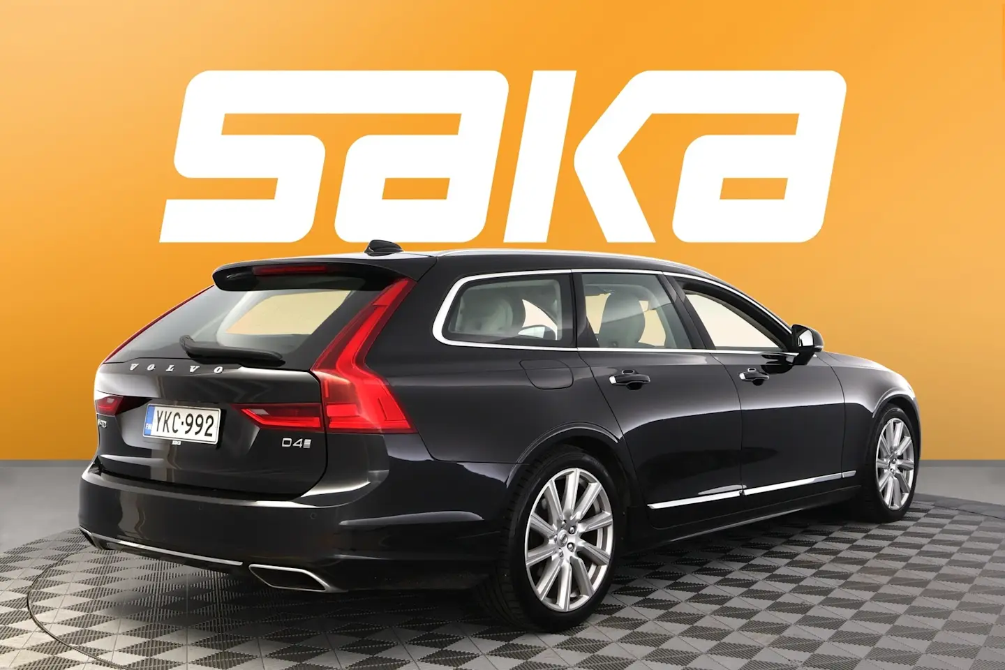 Car Image - 1AxNoMXUem26o9svPe7VDR