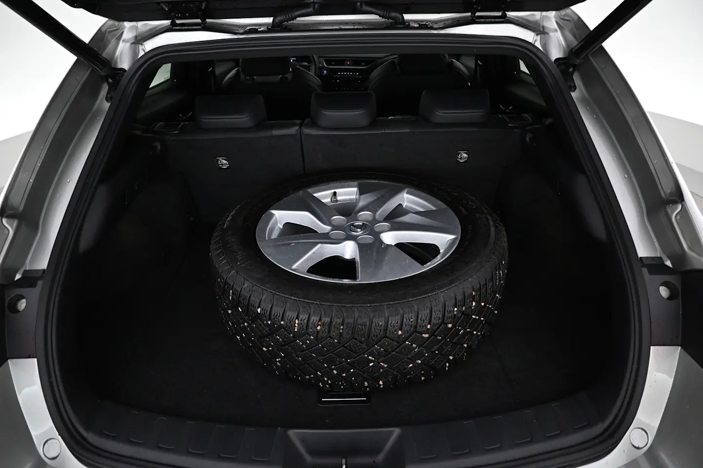 Car Image - 1LlLa396U9Leq5iREOhmbo