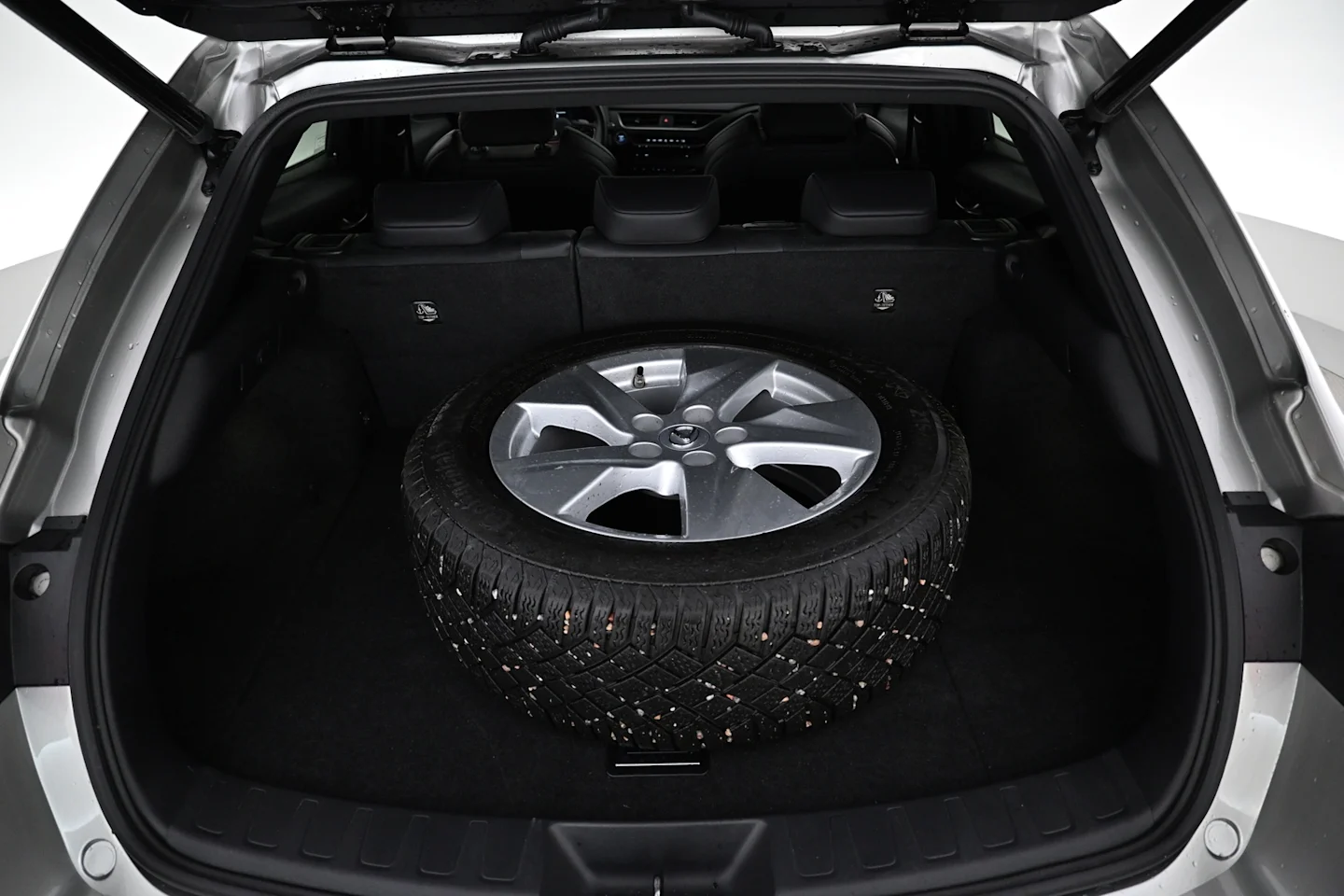 Car Image - 1LlLa396U9Leq5iREOhmbo