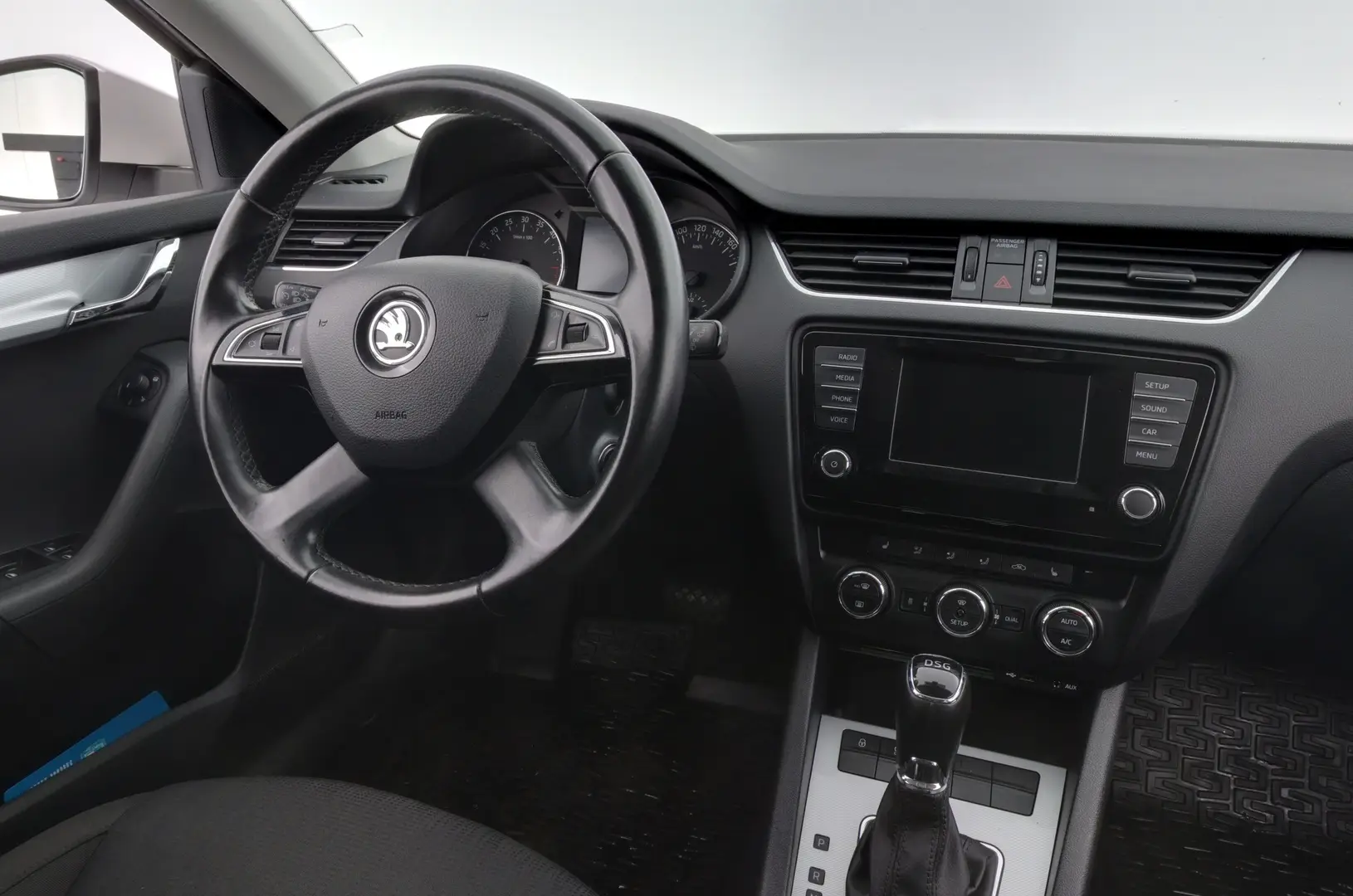 Car Image - 6uP9j8PVpmDpYNYIxBjsod