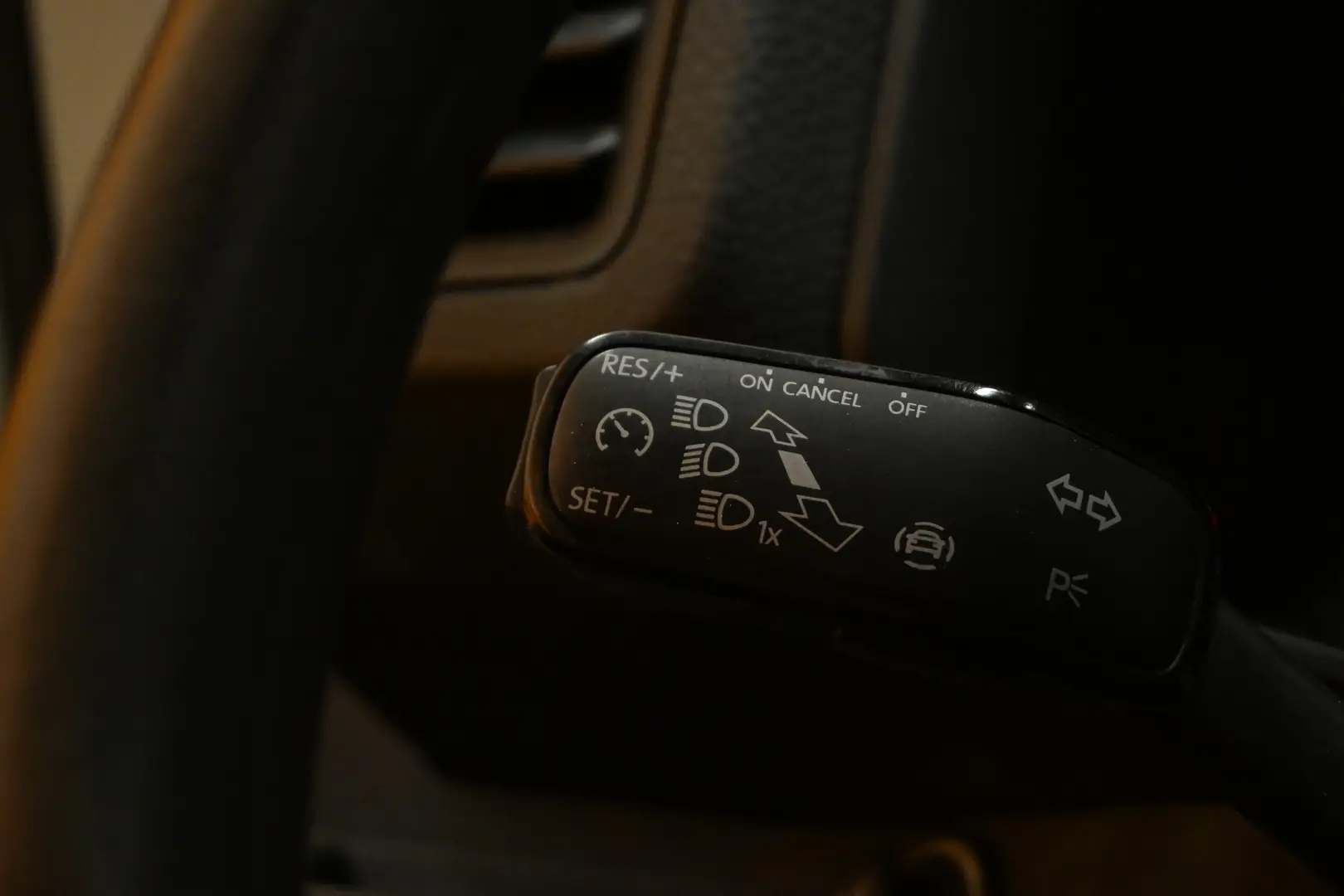 Car Image - 6nYJct0GCO3euZqpsegWUI