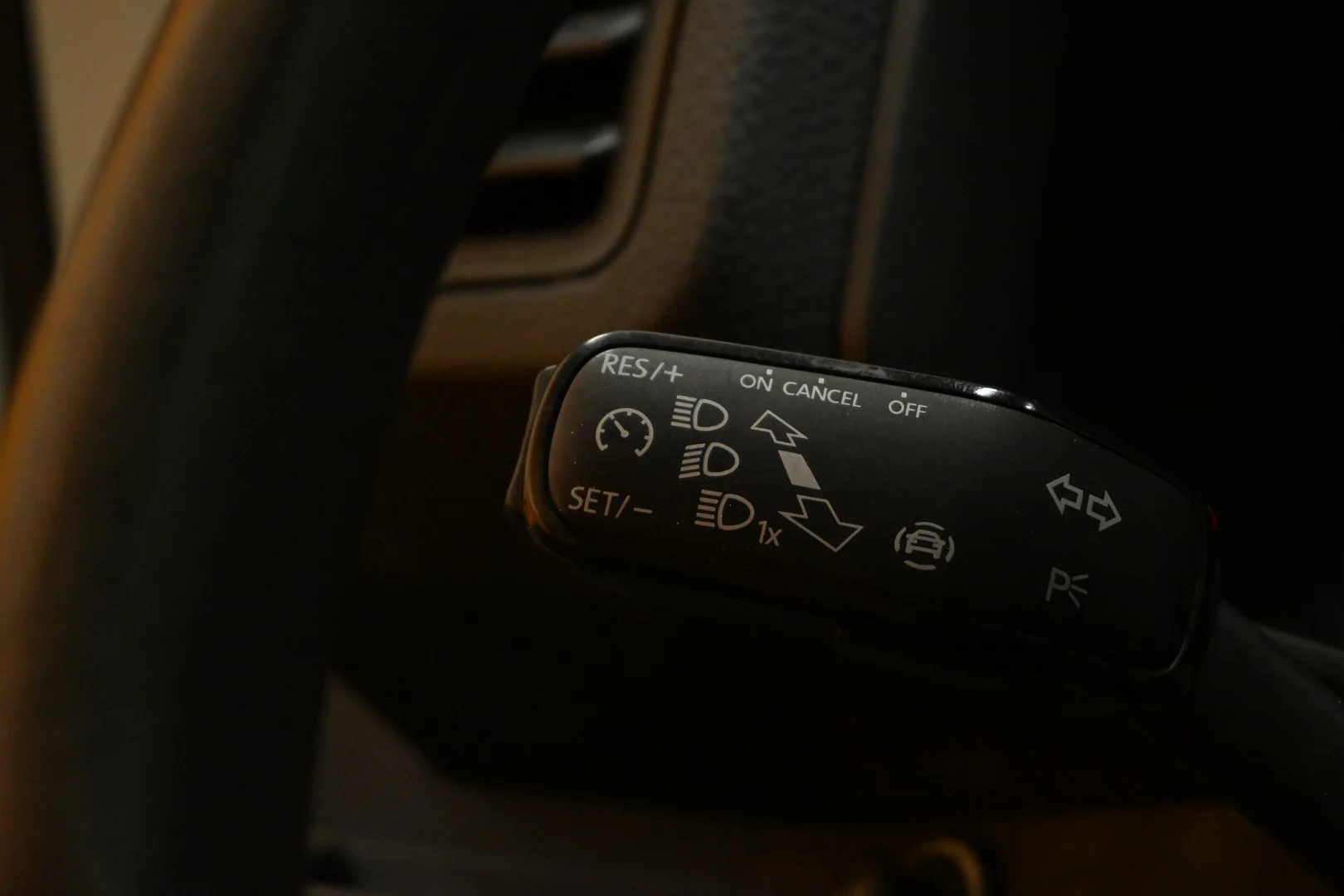 Car Image - 6nYJct0GCO3euZqpsegWUI