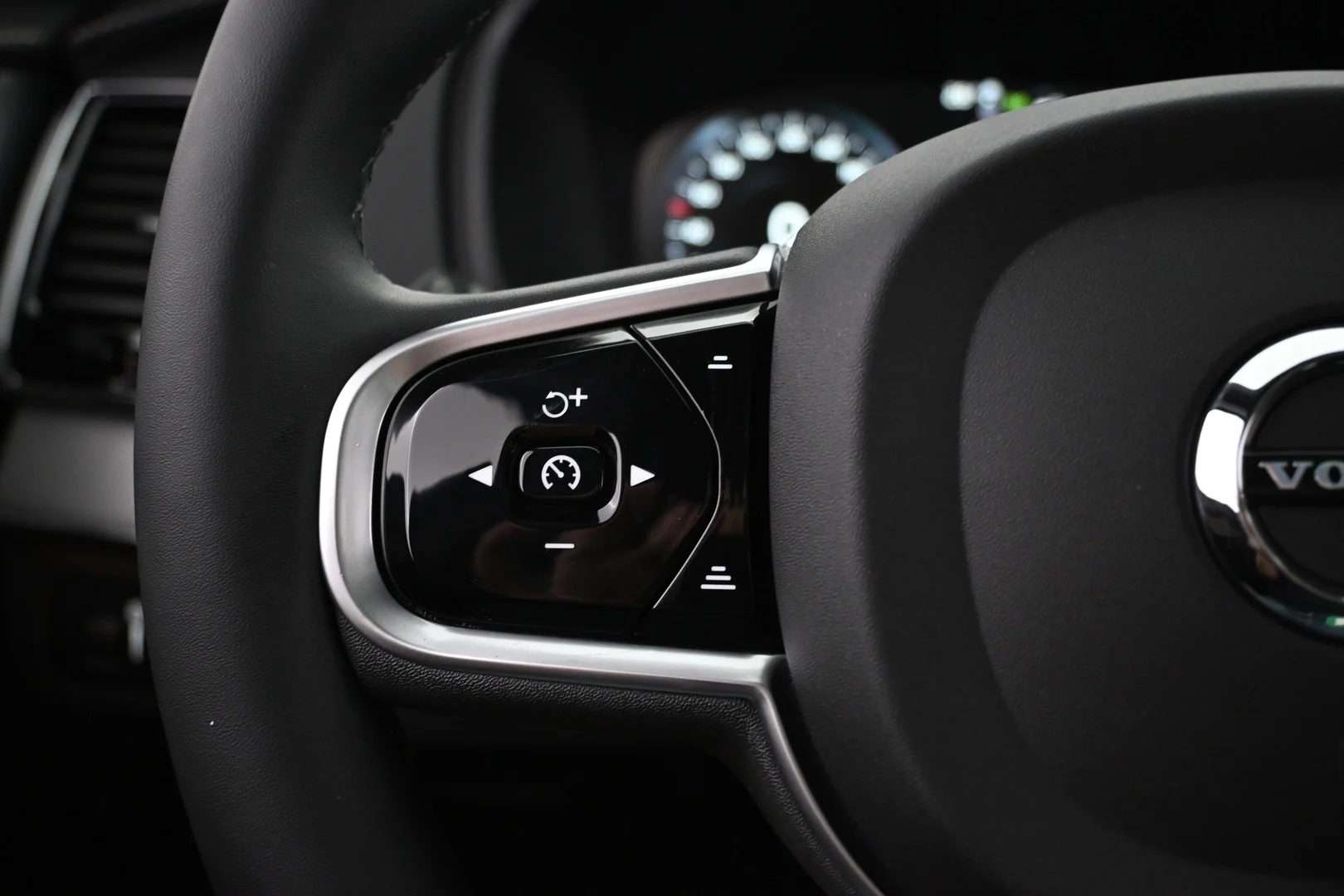 Car Image - 3sJcm7Va0zrvggOfKBHoGx