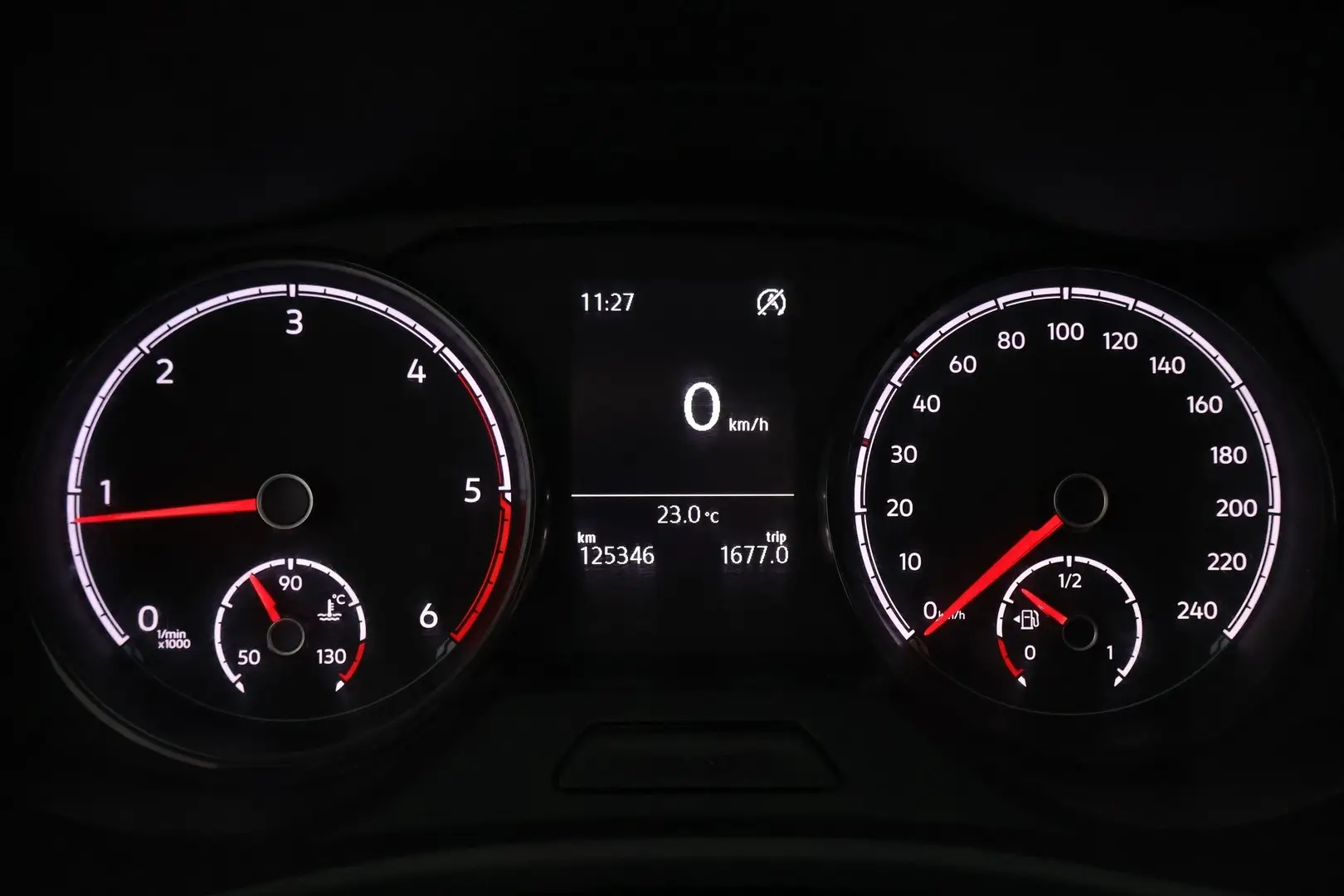 Car Image - 3mO0E0vQLAfSavE4qrhZWd