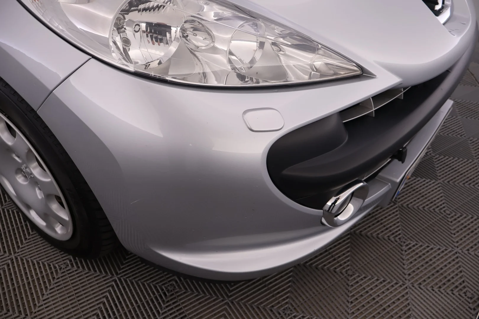 Car Image - 2nW7VEmzxaDTSC4UPOotQ7