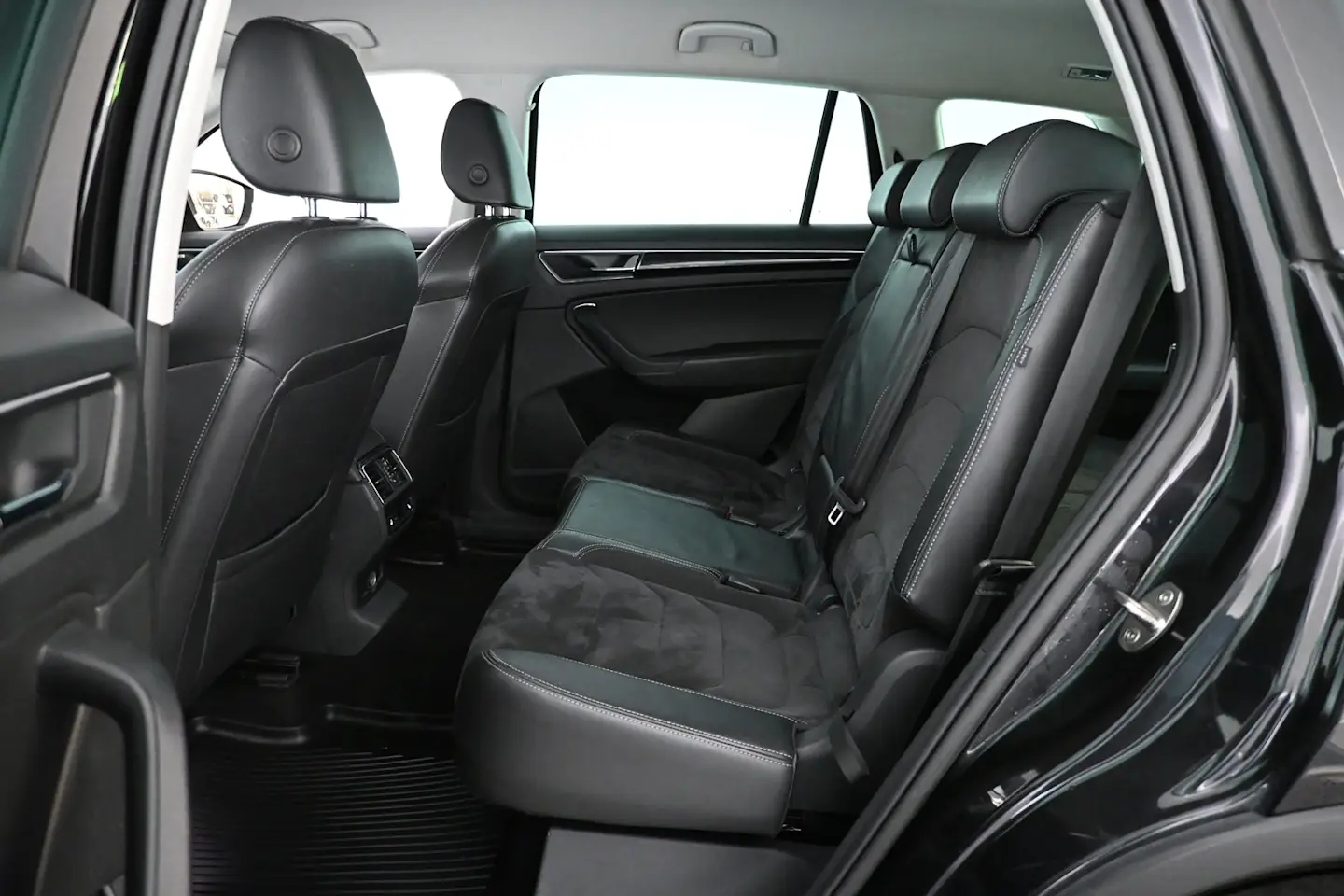 Car Image - 5sBOZqIcrYB3NU3JAgu8jg