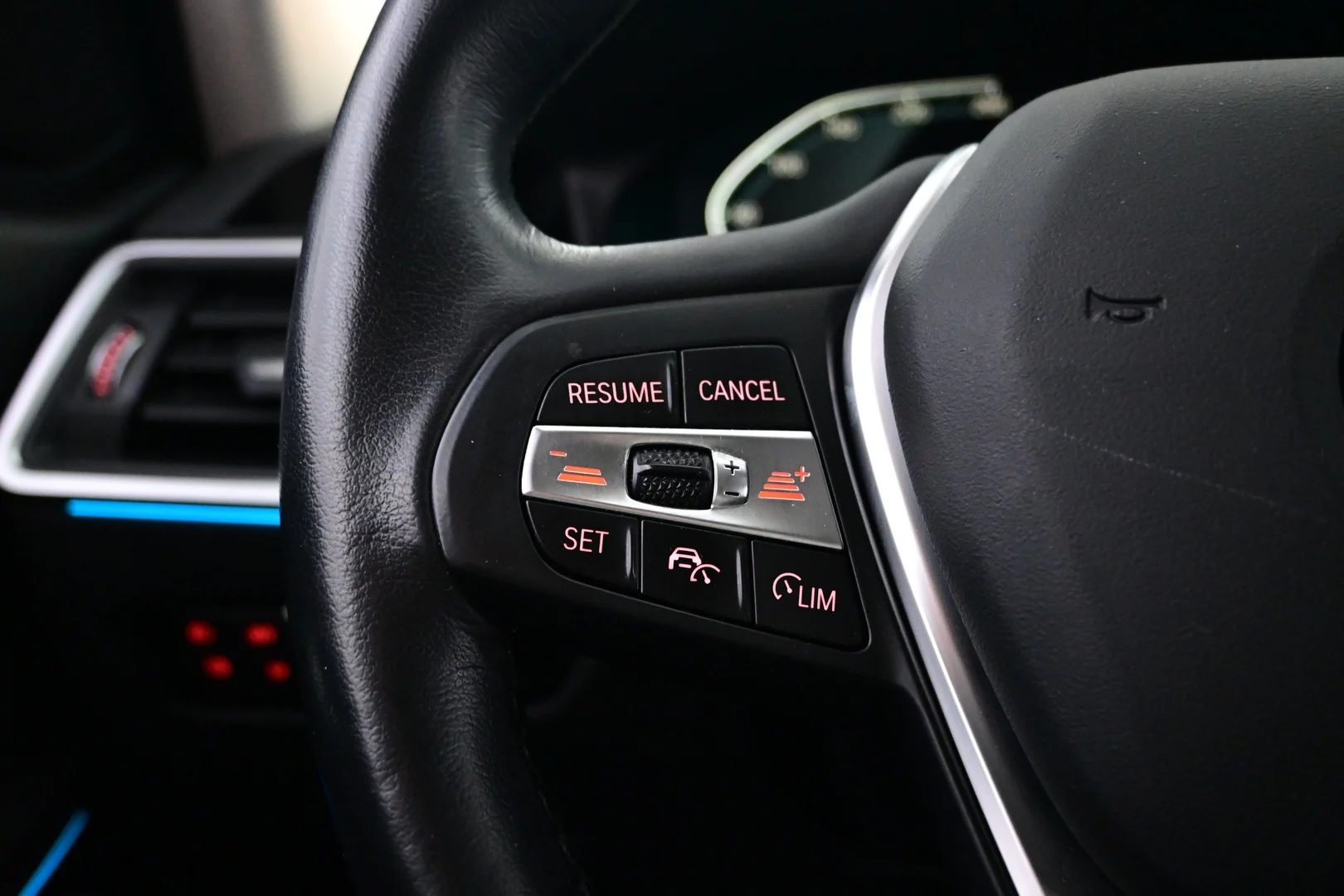 Car Image - wg5Oc46KNyhc0bAuQXERc