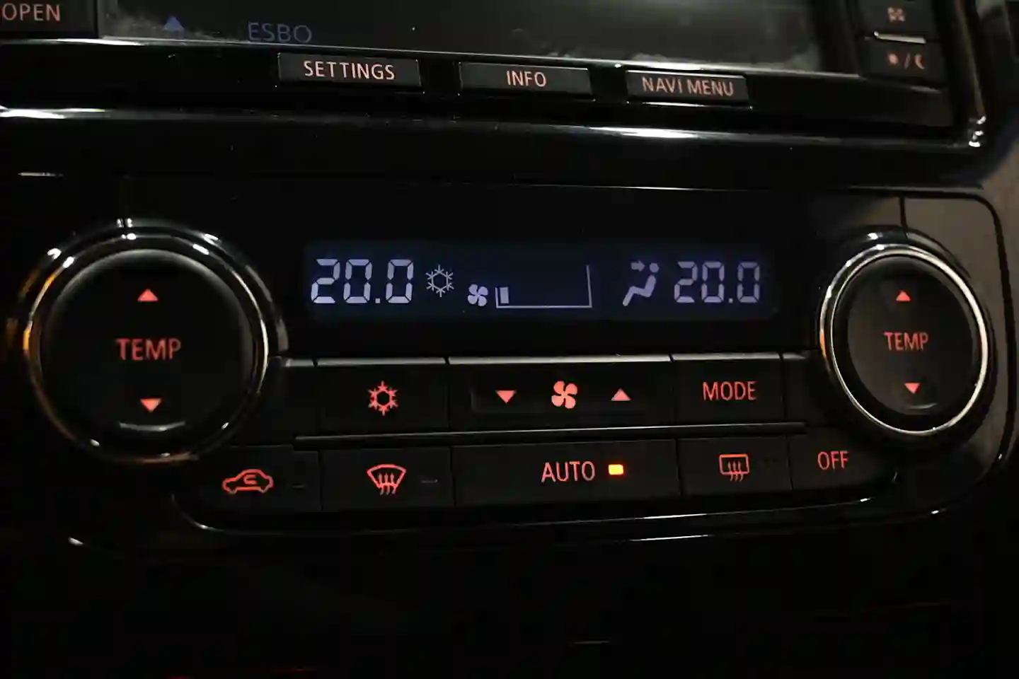 Car Image - 3ynlMkcD7IYbDmWaYdHtzC