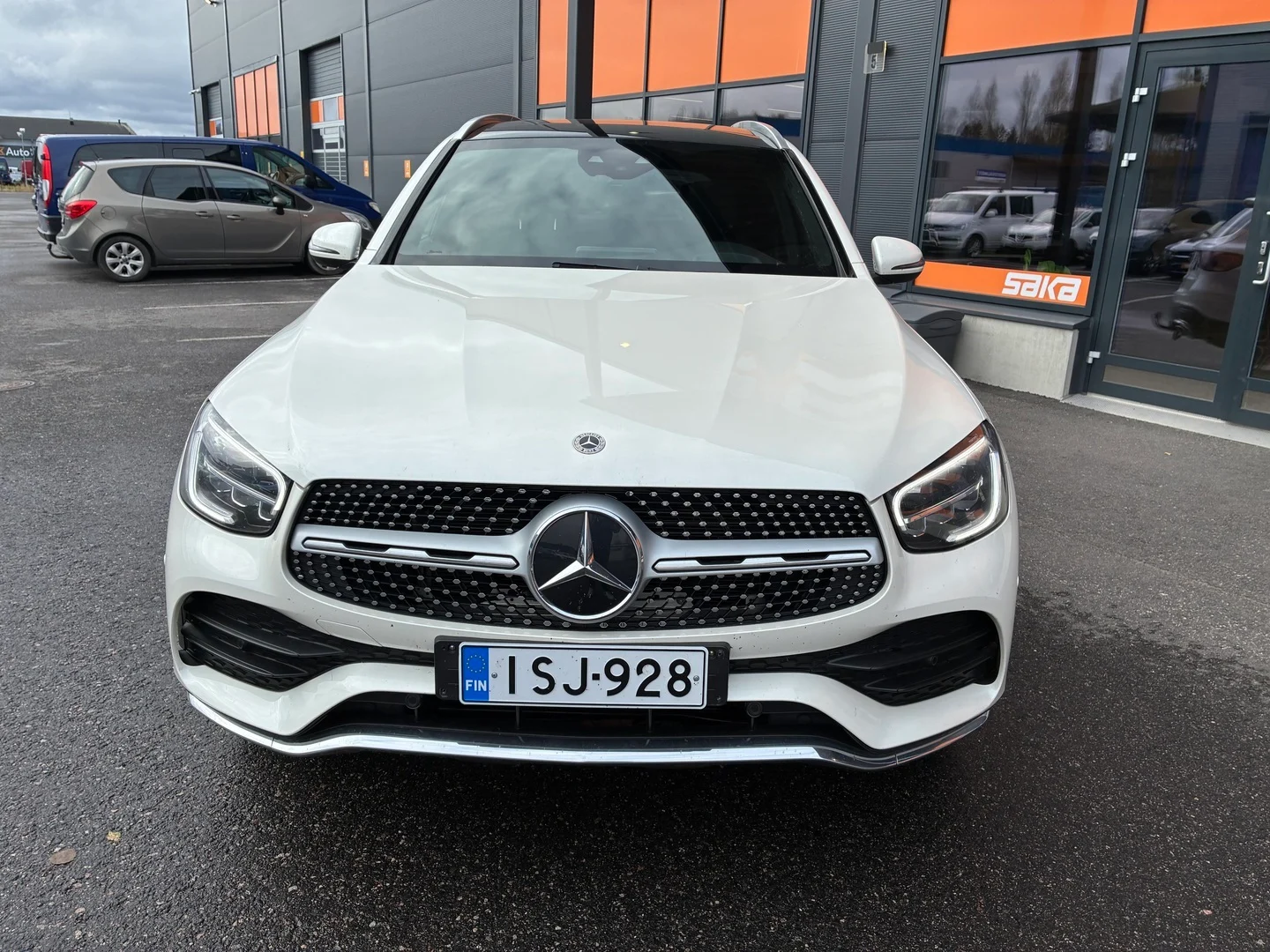 Car Image - 2OF3QiKKg0AWBIaq1xOgNC