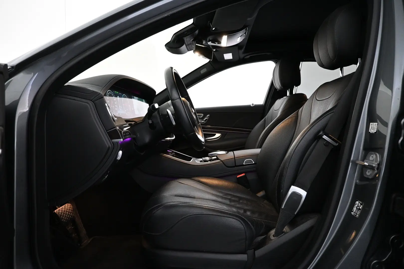 Car Image - 3U1zI9cXg12rbPdq04SogI