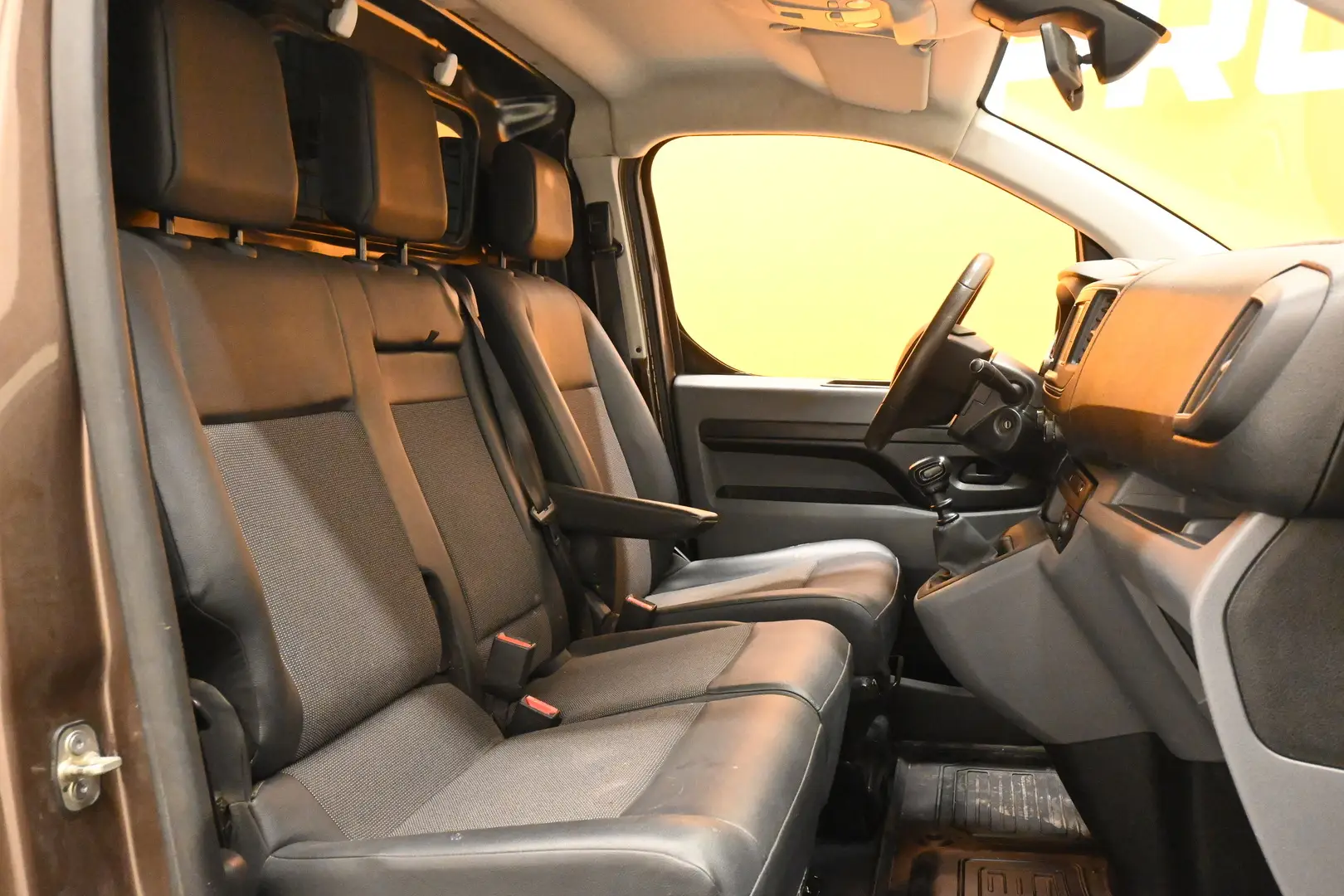 Car Image - 3BPoZbHqA196n2vQdFEJVE