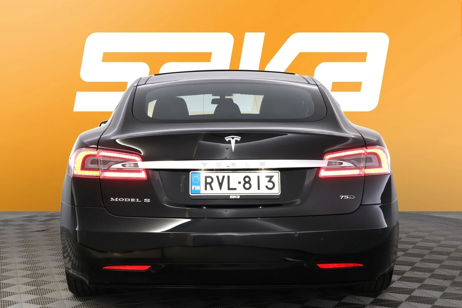Car Image - 12vMNPaKT7uRSKqpDzD4jy