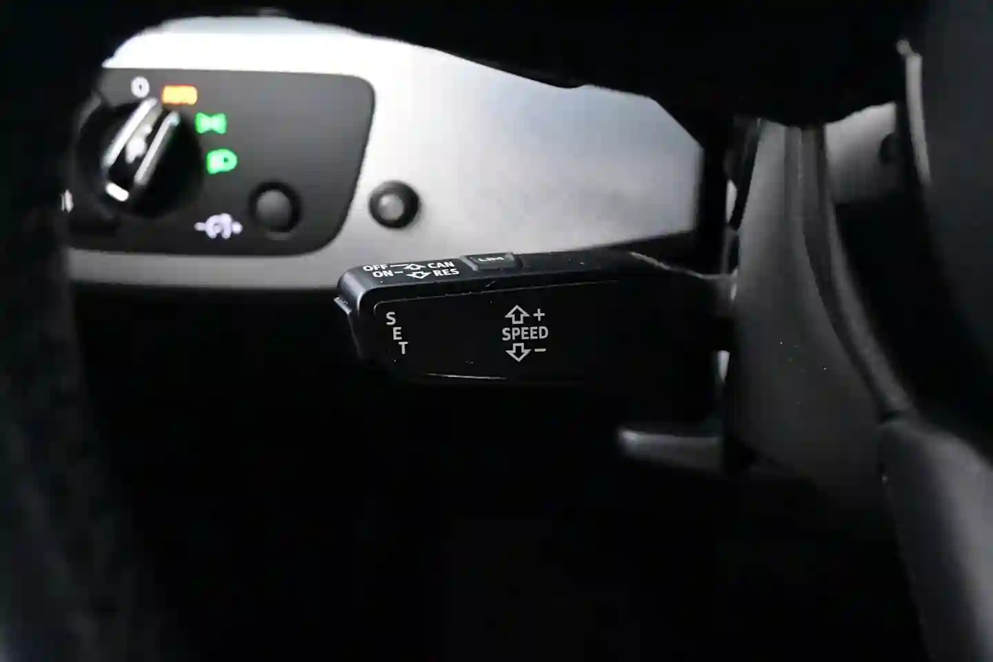 Car Image - 5uSb6BcDrAA3kCv97OmFSy