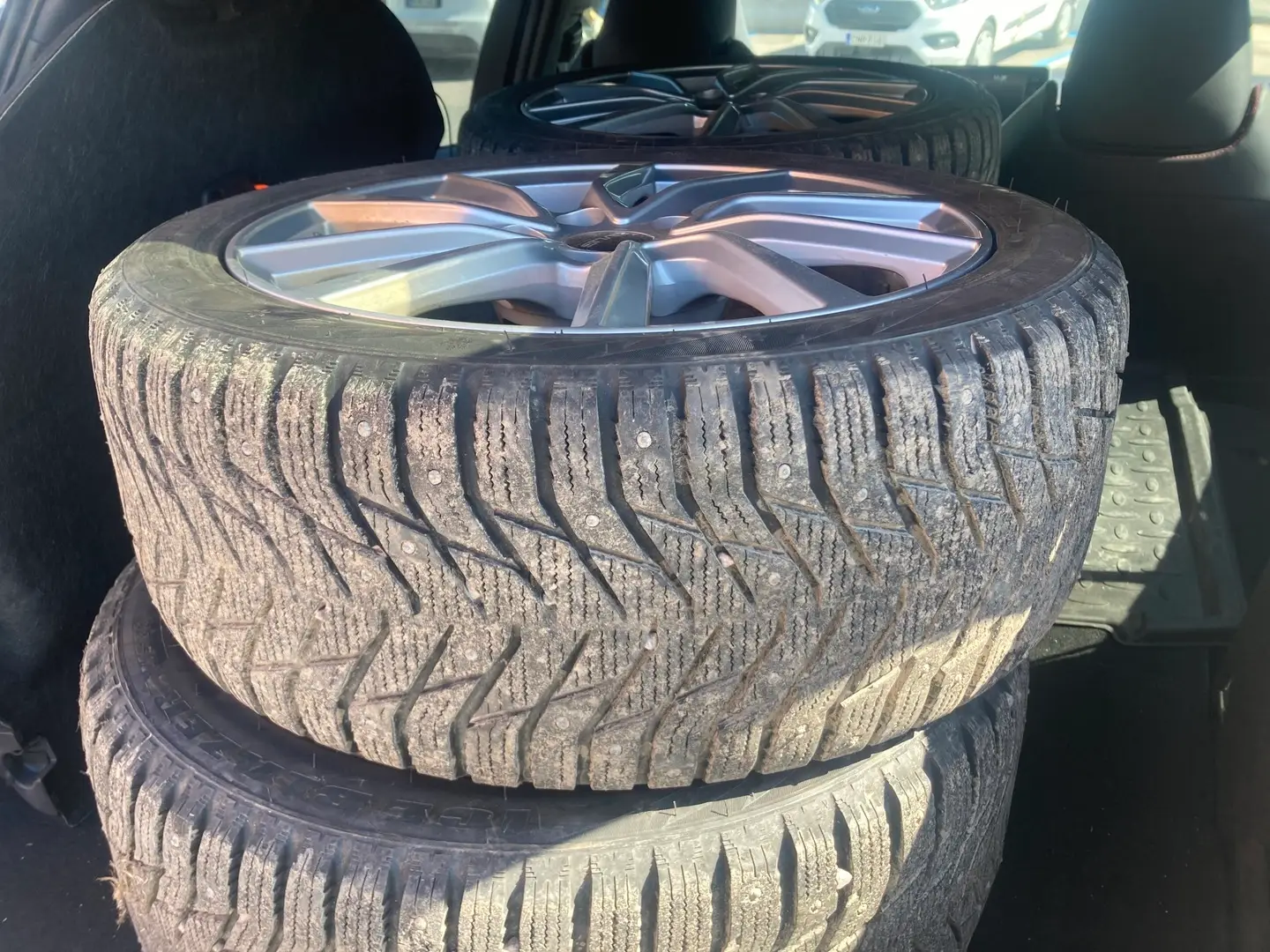 Car Image - 7g78qtuLiztzTzg1SlcUAw