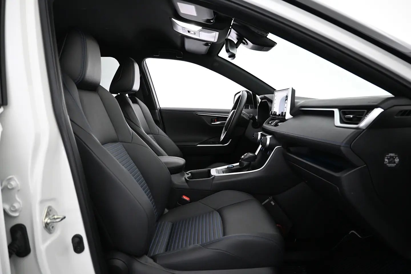 Car Image - 5rki8gMukpOOveBlMHOIK0