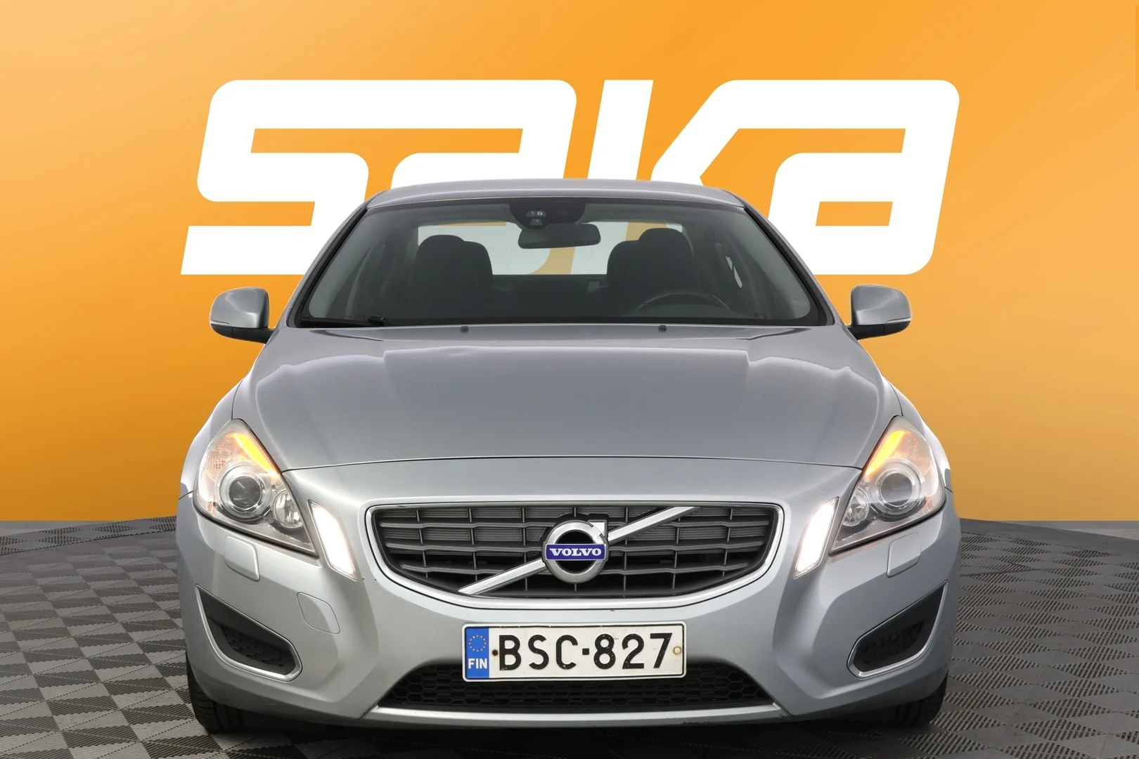 Car Image - 2UYSJpSJKP0AXBkHmSLTxv
