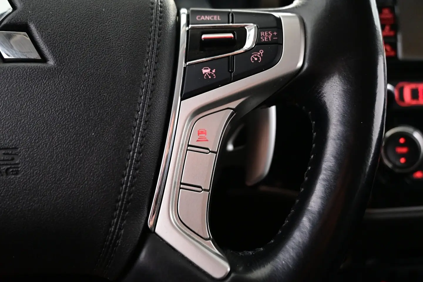 Car Image - 4ldT6d2OtAU2sKyn5iXqvn