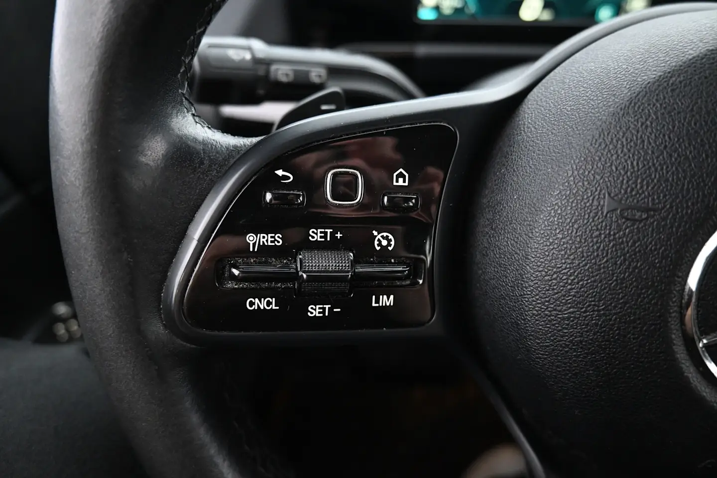Car Image - 72SiMMMRnN2nx9rFxAZaEW