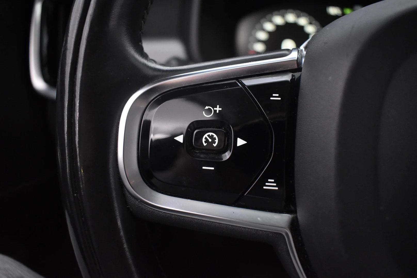 Car Image - 24OeILAsZ6RFMp0SB1n8tJ