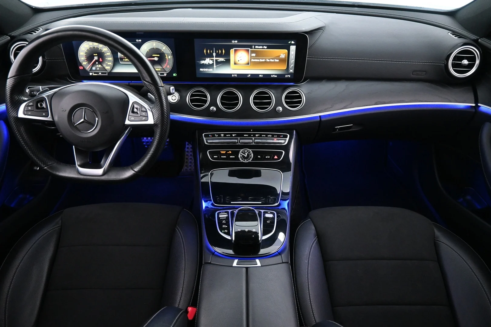 Car Image - 5l8xu6IlEKqyhX5QwkKjOj
