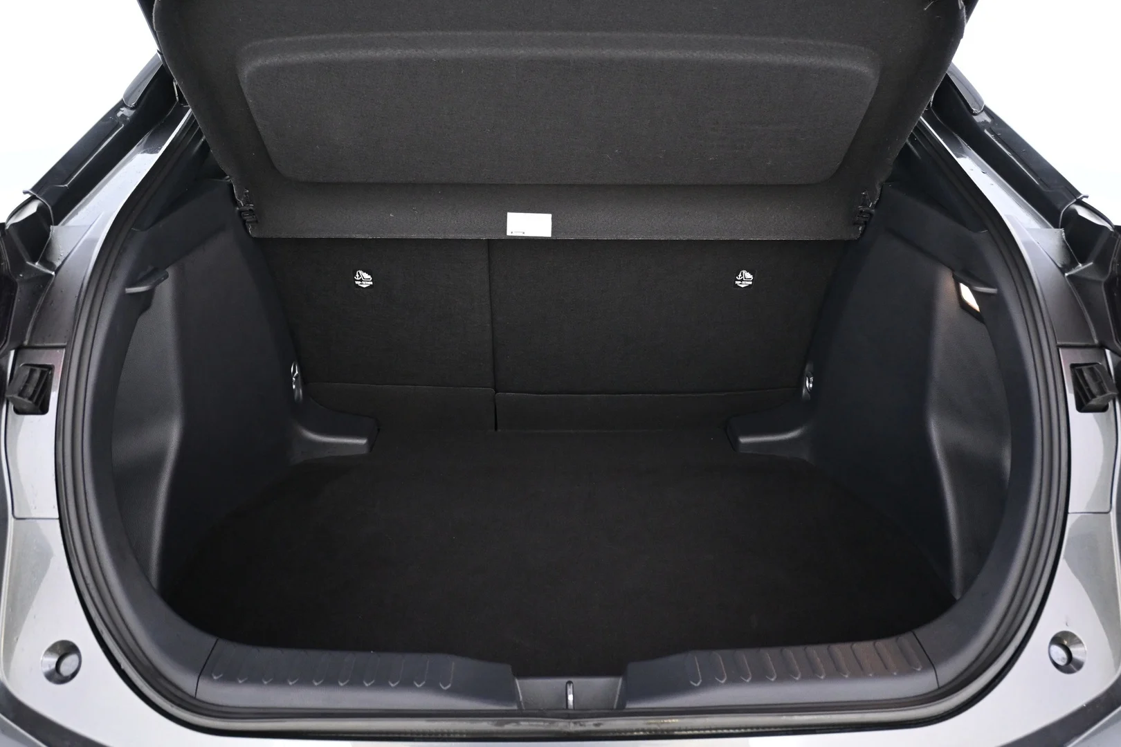 Car Image - 1vZUpPovSojF1xM1gdrq2u