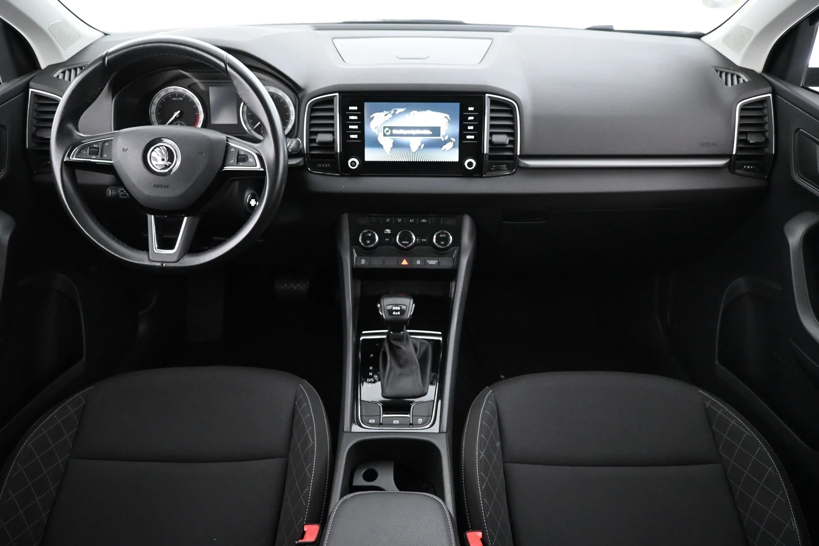 Car Image - 27ApwB9vBT6s1x1Sry2OyV