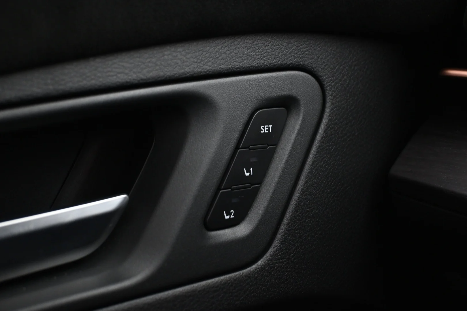 Car Image - 7lTWzN5Fi5VDfxkbe0CQ7h
