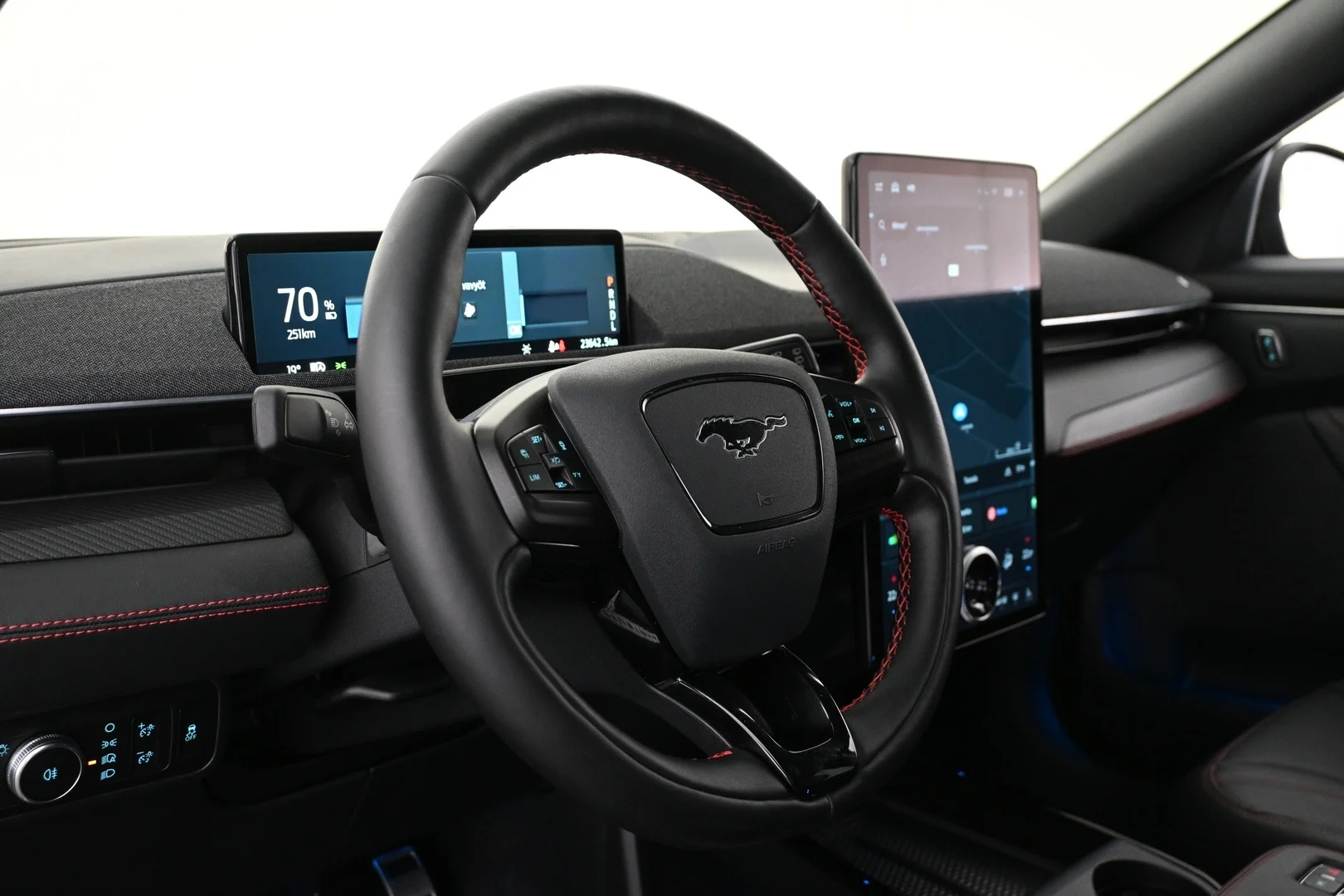 Car Image - 3eQueRkw8PMIJKHJzCA6HA