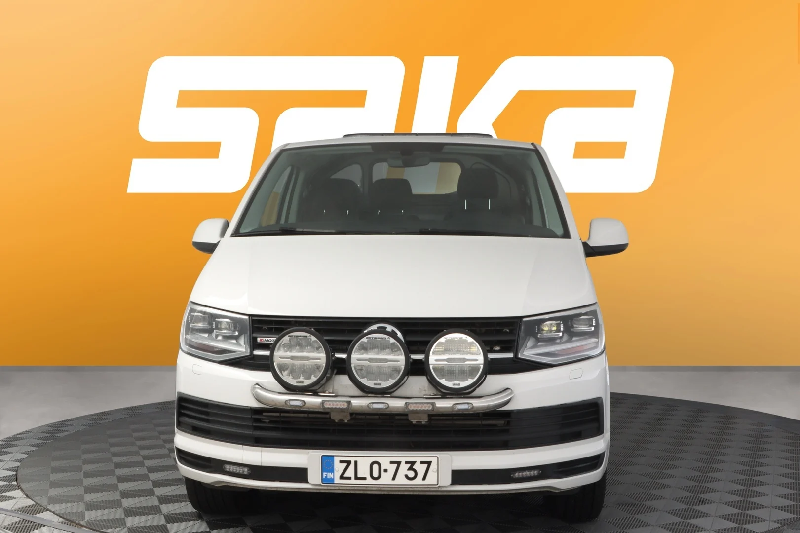 Car Image - QcSGfKC1bITArnyWr2cK9