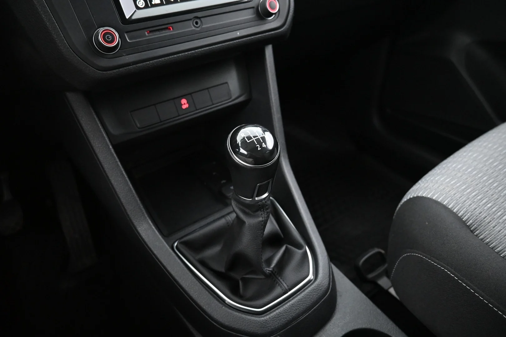 Car Image - 5bFwHn3Tgltasv5CStUb4j