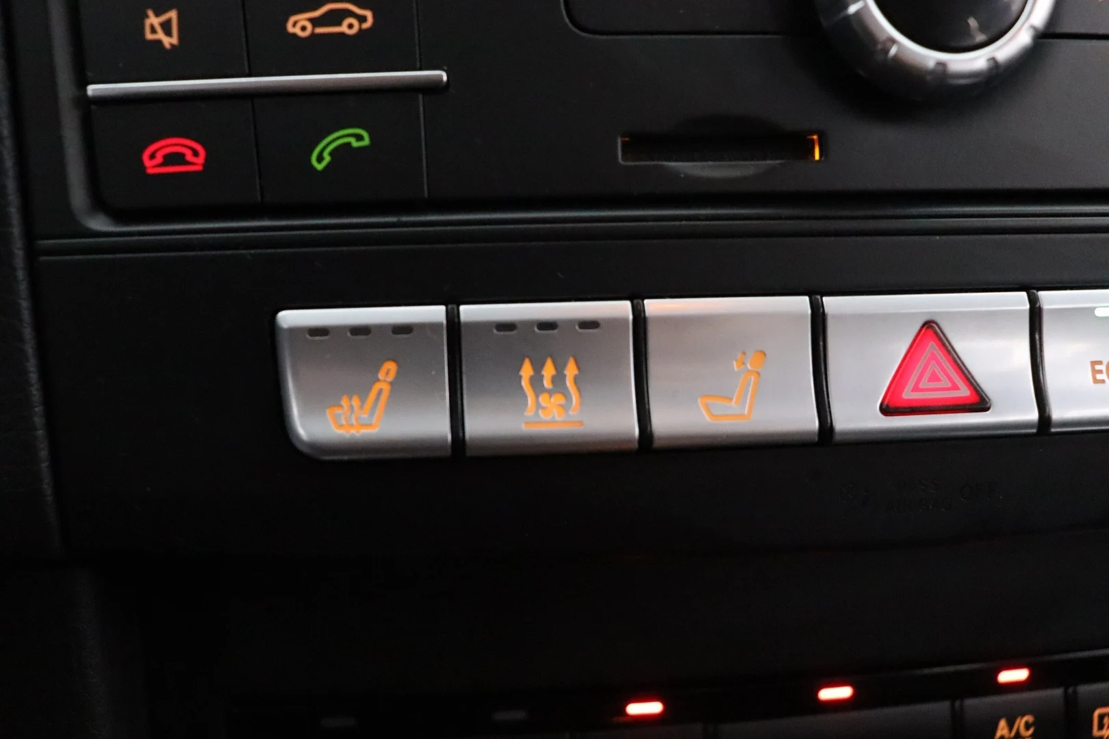Car Image - 1NJW1mhXEhOg6fGMWAPQ9i