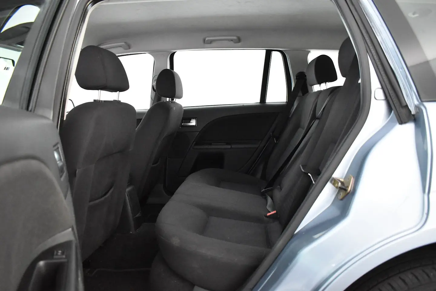 Car Image - 1nNjWIsI5nwTT2aqeBmsF1
