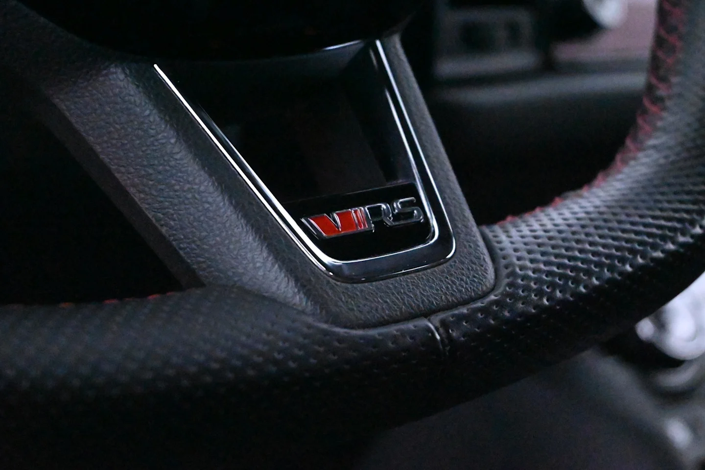 Car Image - 4kWf4DLbzT6Cdh8F7LGxhS