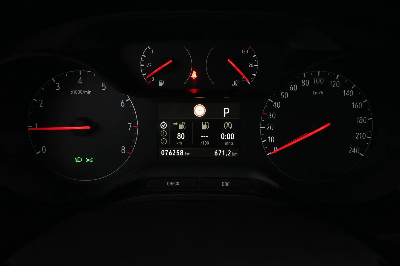 Car Image - 3XTe5u854KaV1hoi4eLIH