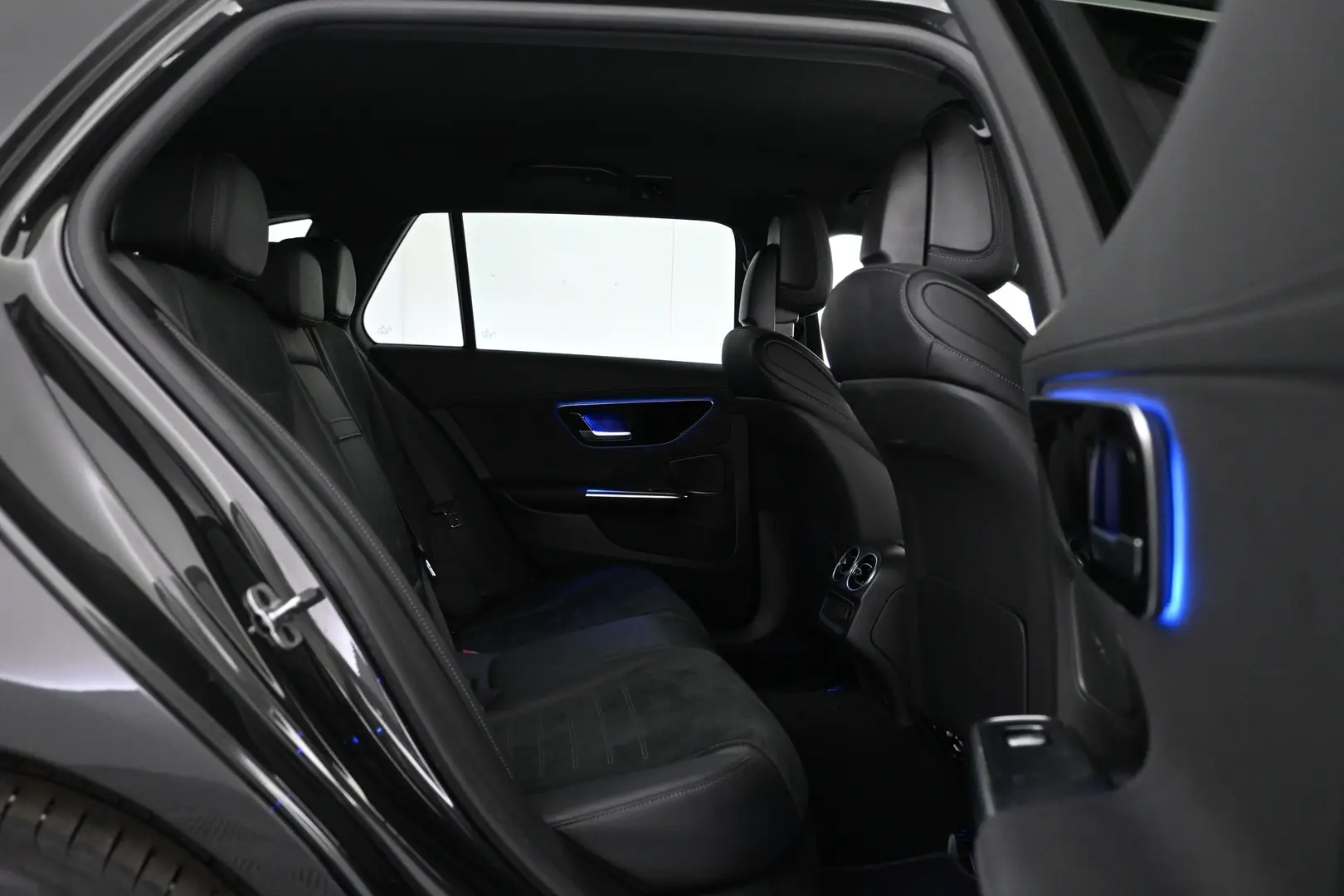 Car Image - 41W2du5QUS1qFPc9Da5N5S