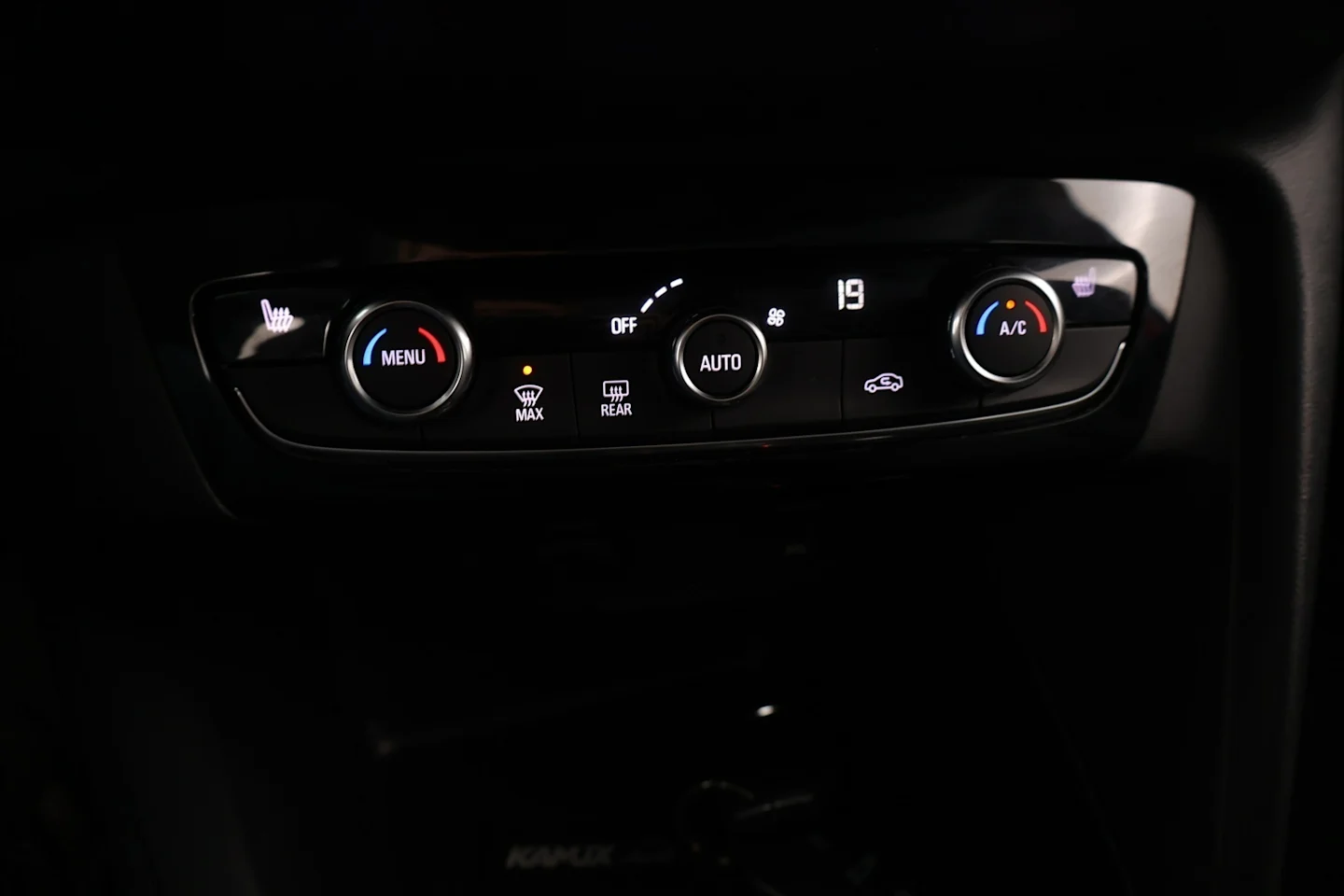 Car Image - 1bvRX8ztjFZiB2gkYDhJHw