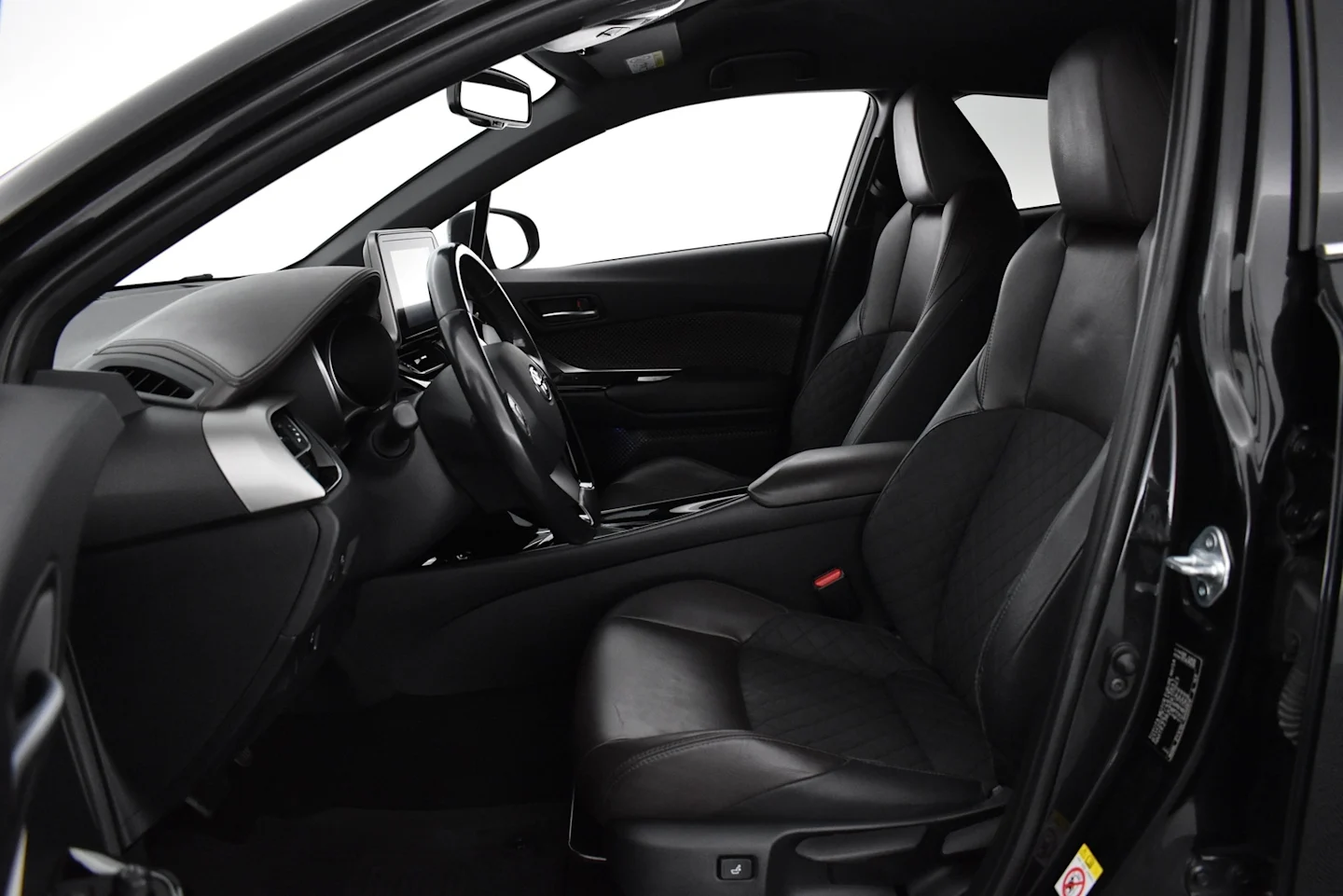 Car Image - 2zjyWRz54OQGqfQ31Uh4NJ