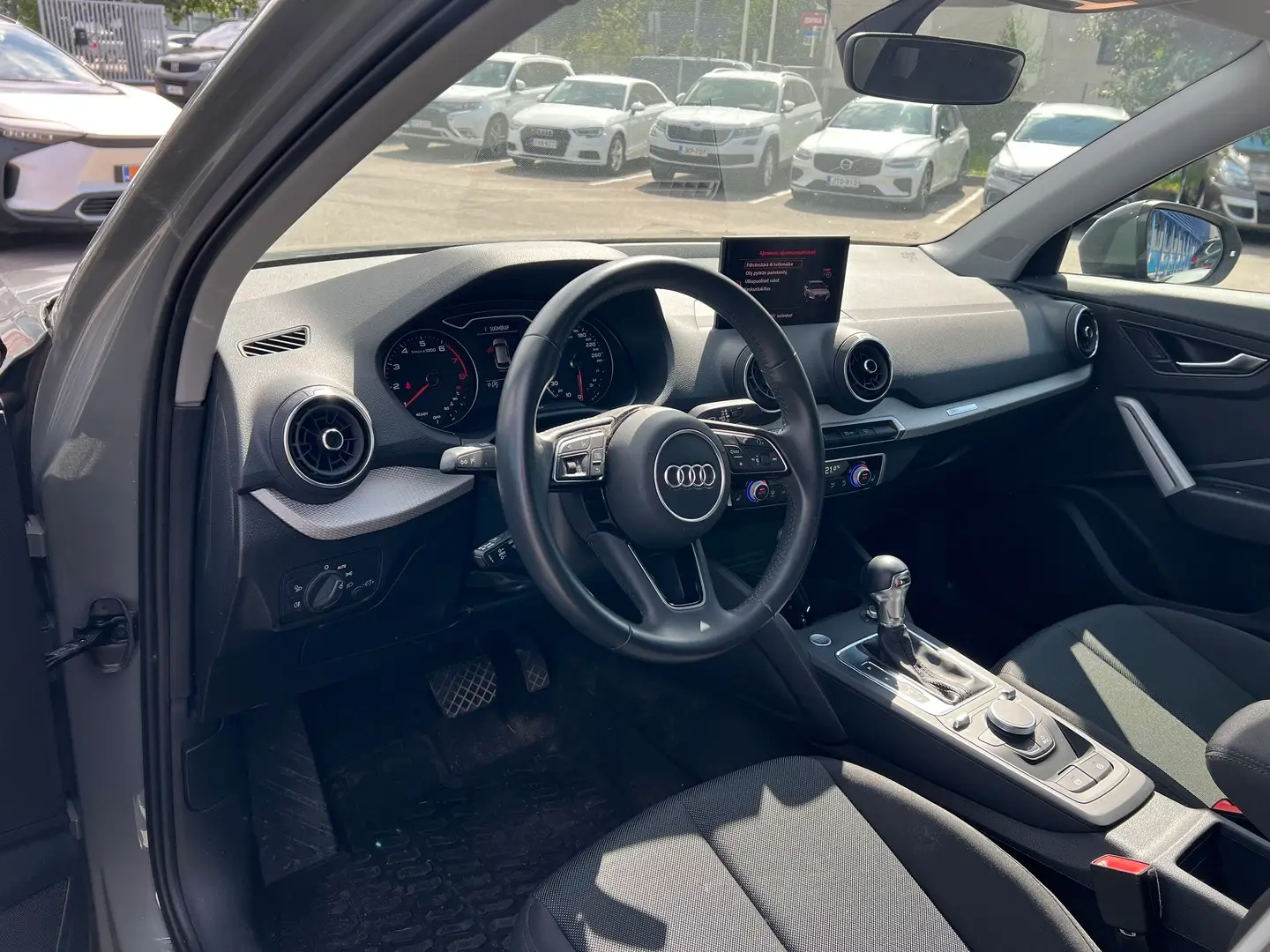 Car Image - 76ApKC0SgcQ5KjNfXh3Wbo