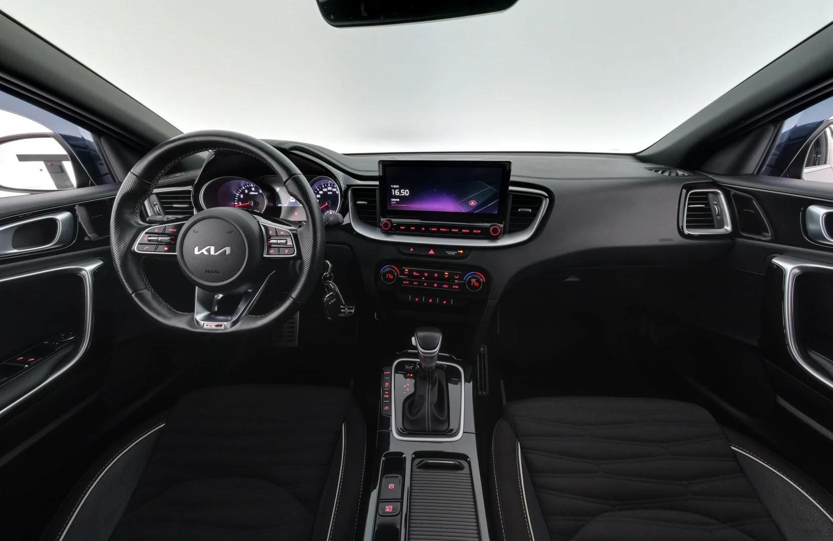 Car Image - 1yTiUoVE5soqWmQv1qKJZl