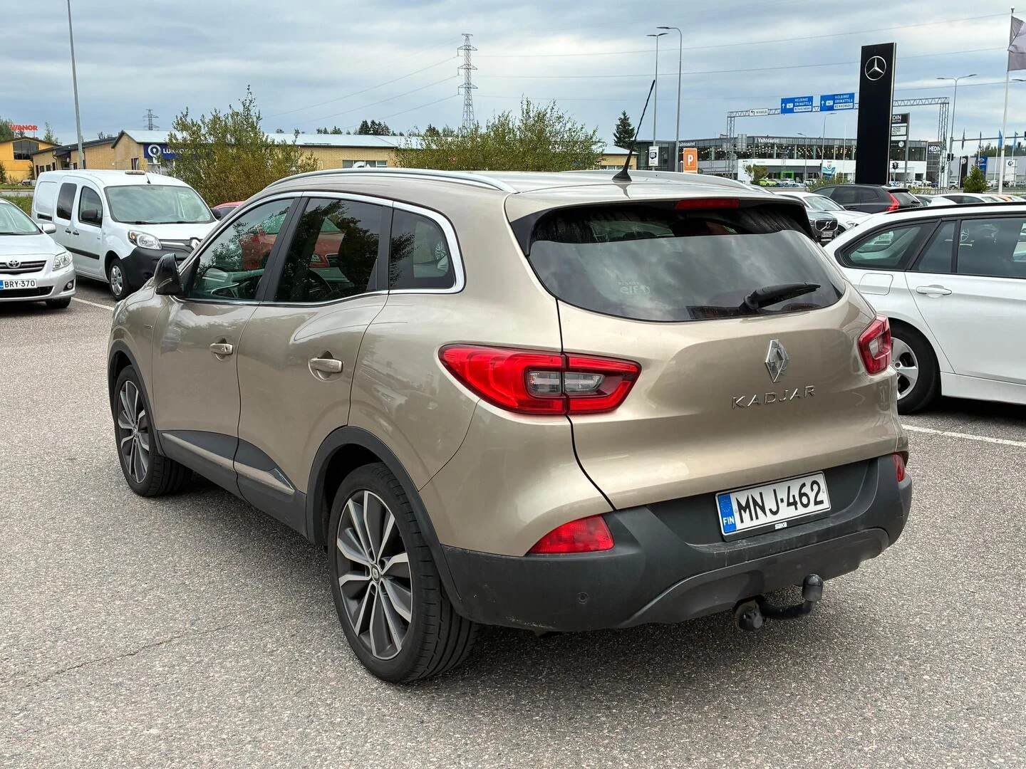 Car Image - qftQdQryAgde8KBfND2PJ