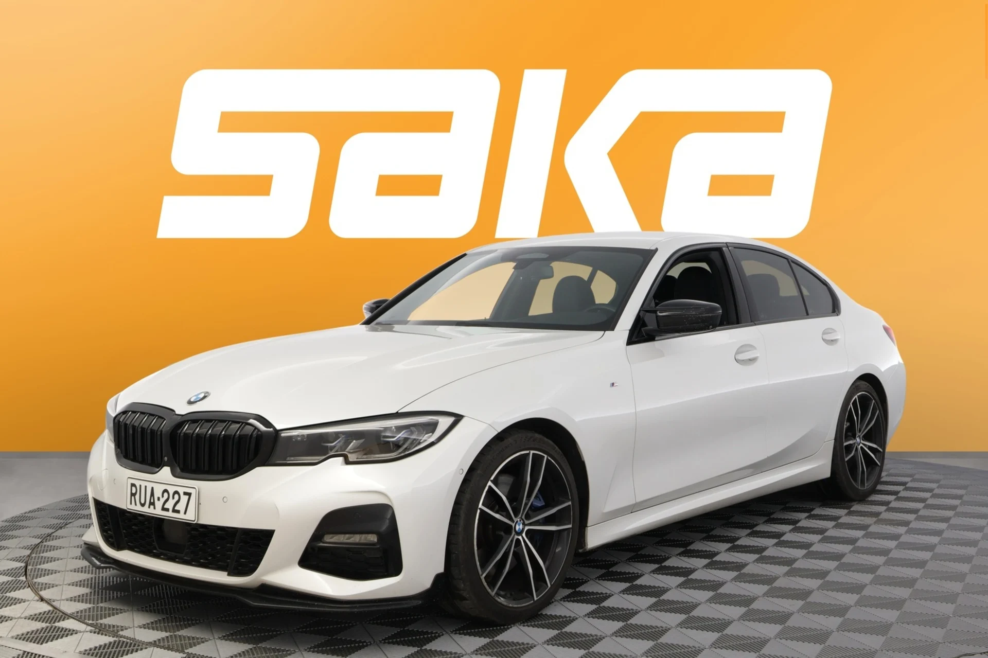 Car Image - 6tshzLmCQGwEpMjut2dw9b