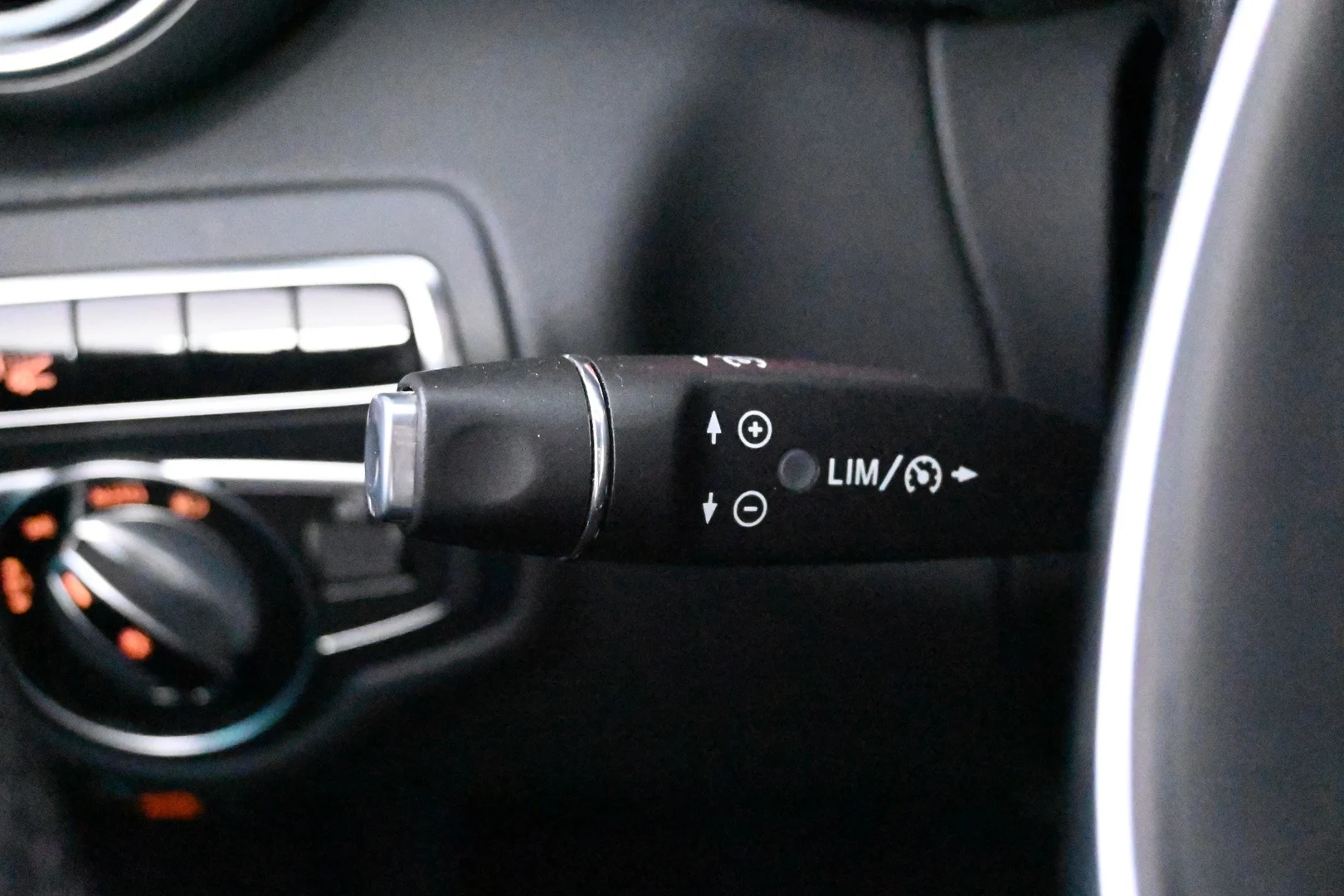 Car Image - 225C9gH1bZ0pofP5wHGUB0