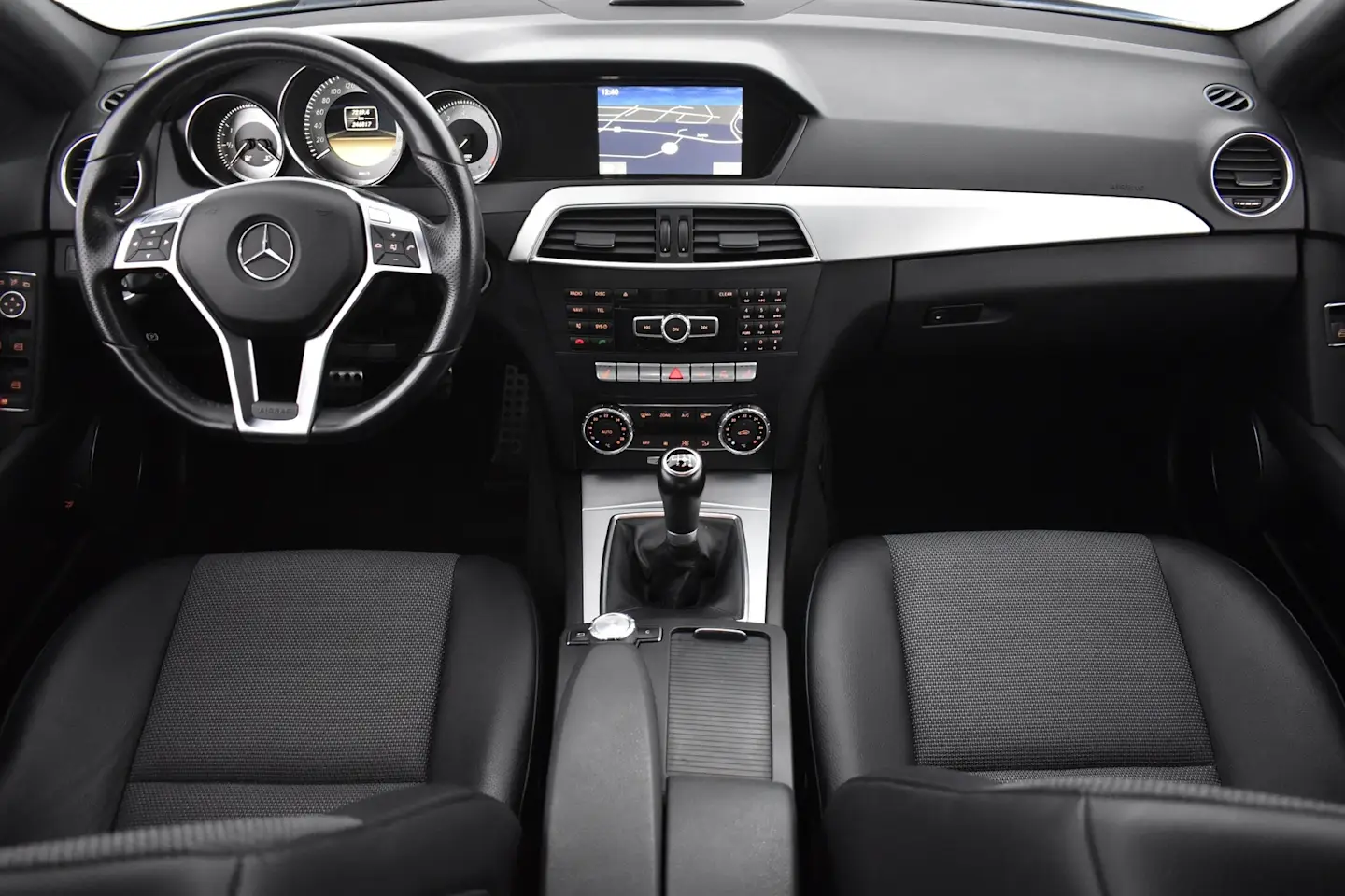 Car Image - VRYdRN7uAi0L3xnt3kAJz