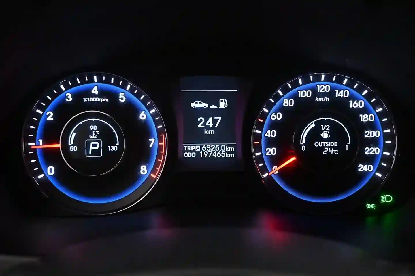 Car Image - 67lDgxFYsF8c4OdE6o2lP5