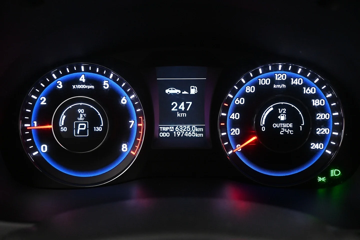 Car Image - 67lDgxFYsF8c4OdE6o2lP5
