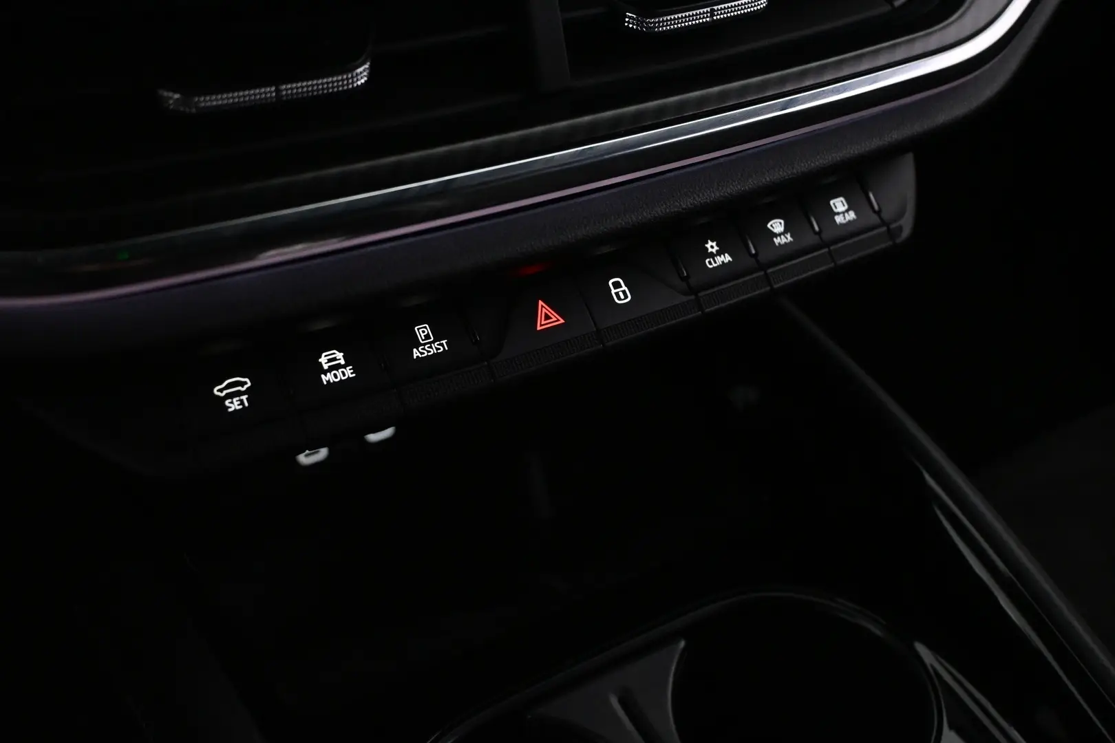 Car Image - 3W4ltdTkzK0NqUm9GenxMa