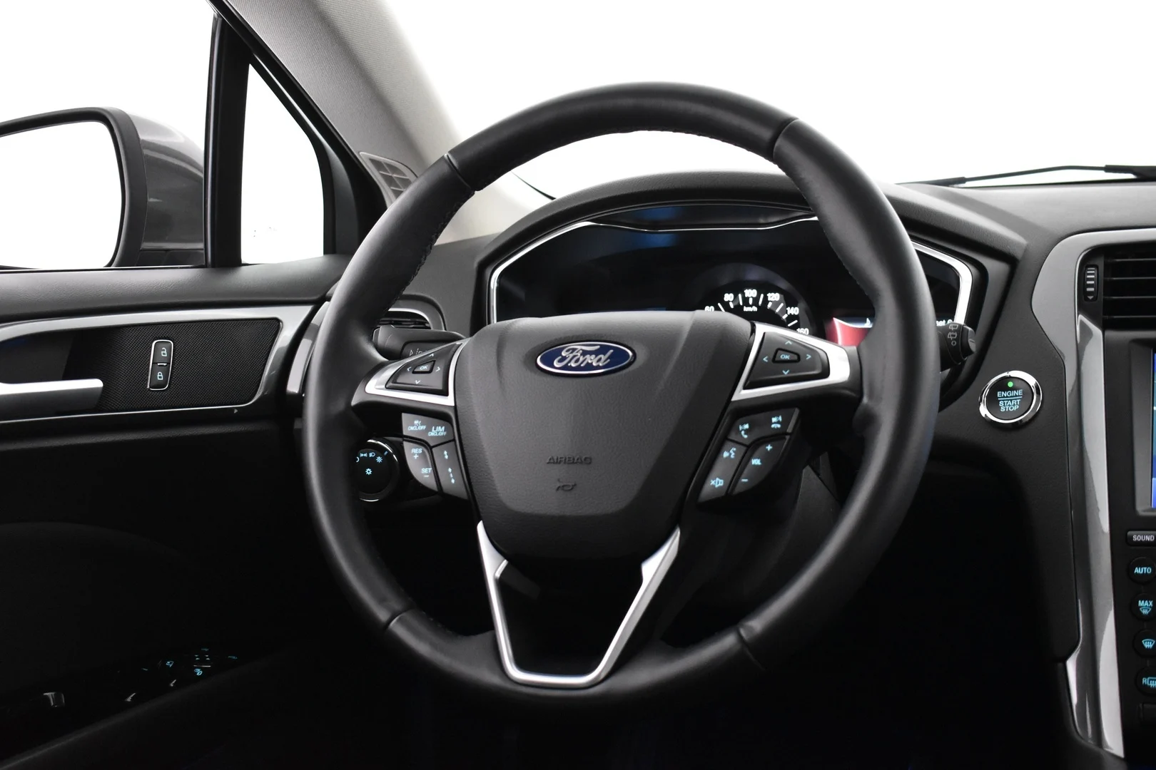 Car Image - Tc7tY3Fak7U3jUIq3E1d7